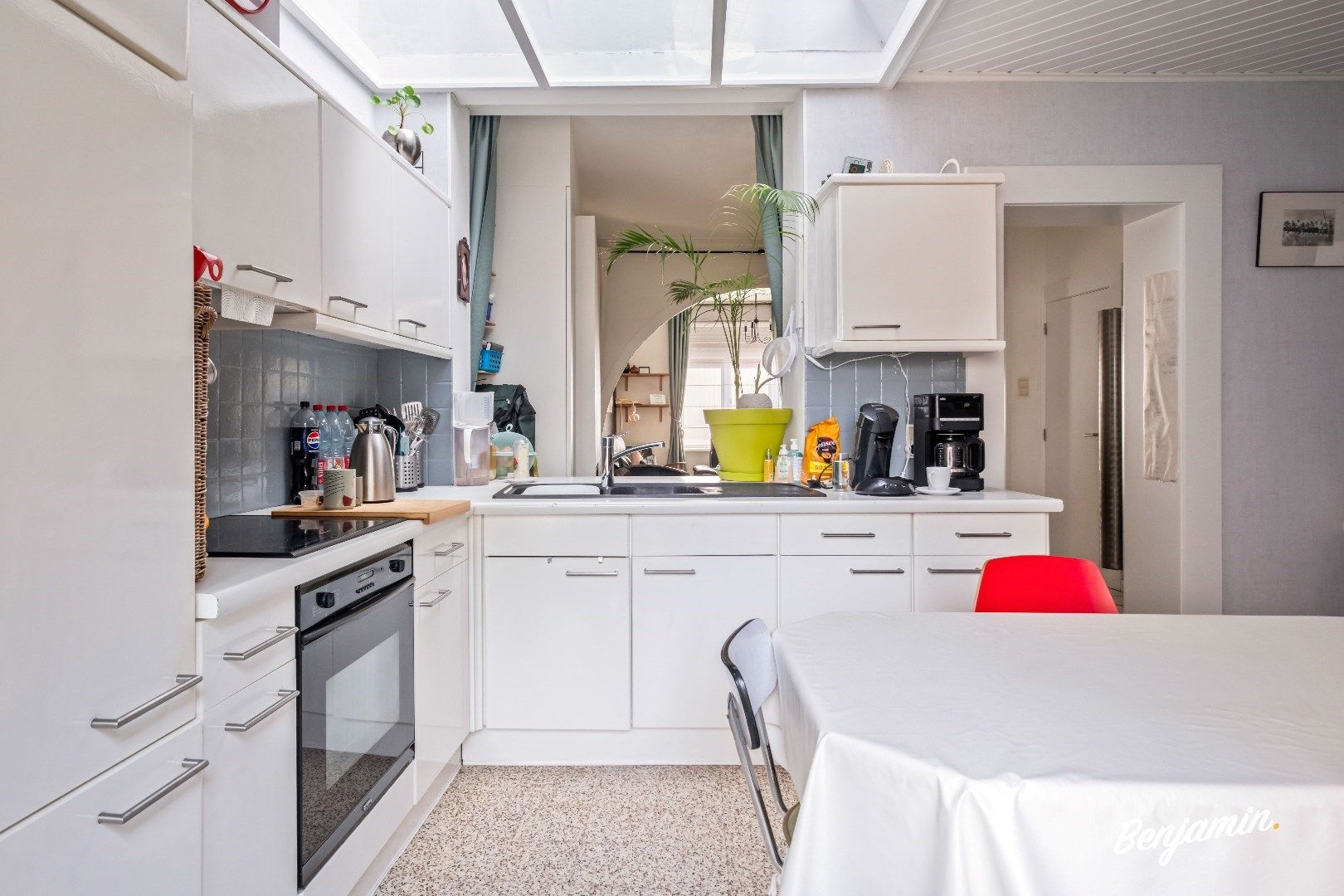 Rustig gelegen woning met 2, mogelijks 3 slaapkamers, in het centrum van Geluwe foto 10