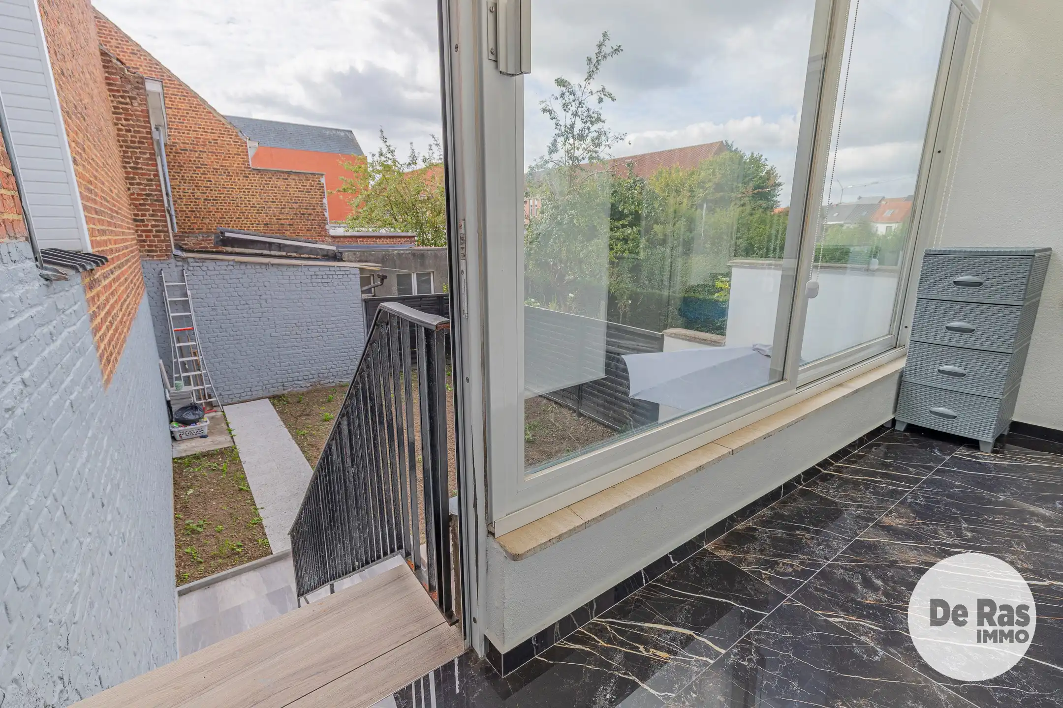 AALST - Volledig gerenoveerde woning - 6 slpks - 2 badkms. foto 14