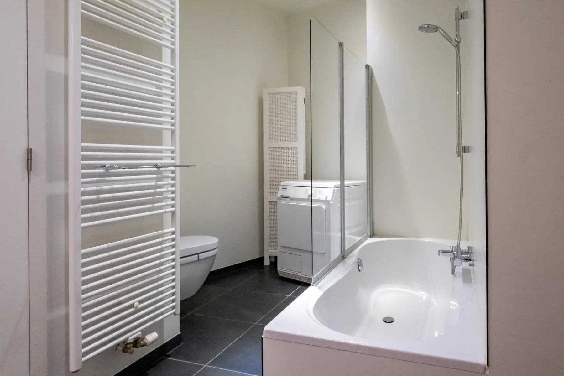 Modern duplex met 2 slk en super terras foto 11