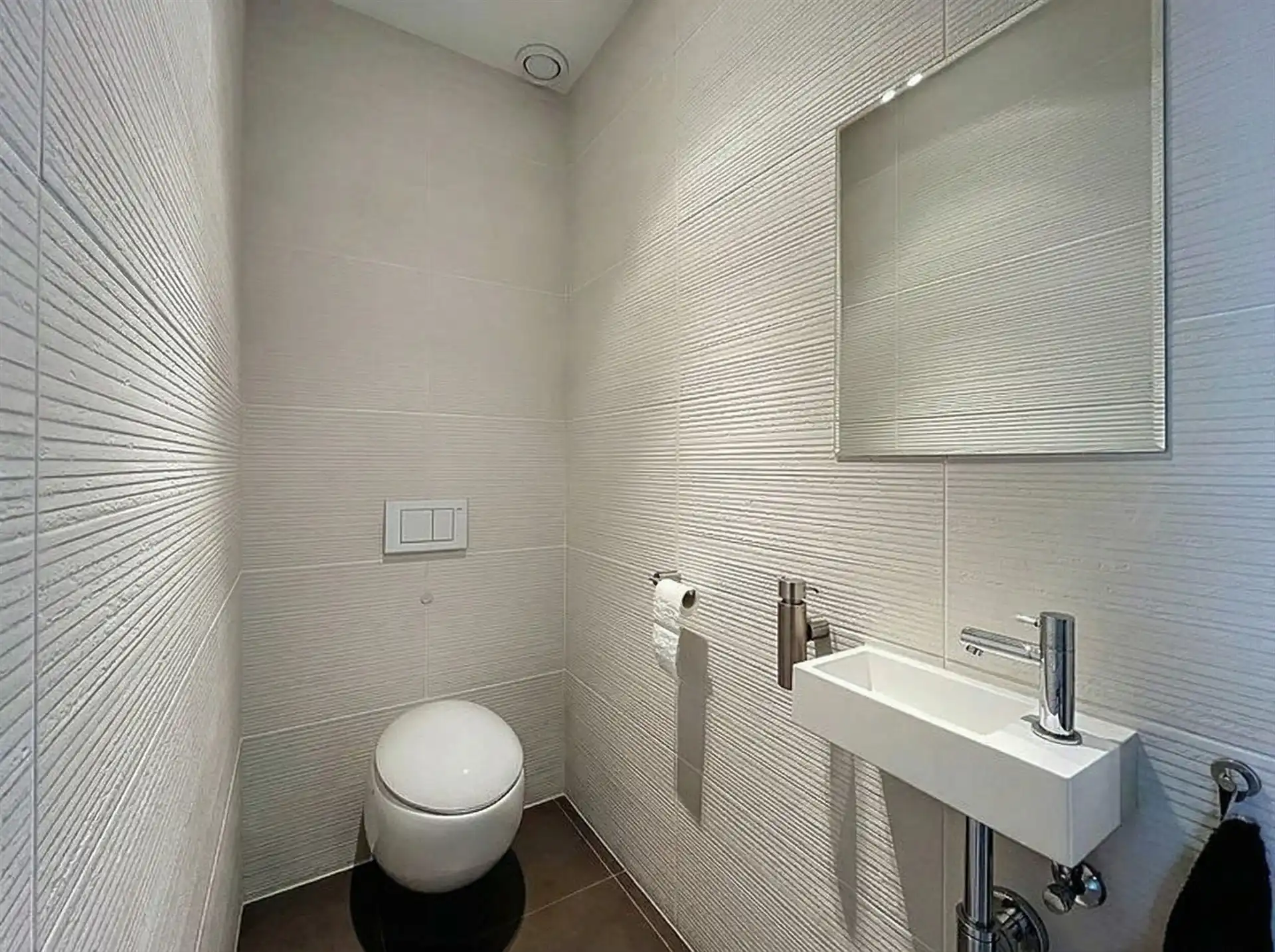 Luxueus dakappartement met 3 slaapkamers en garagebox! foto 9