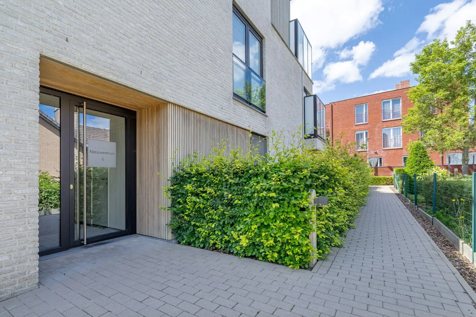 Ruim, lichtrijk gelijkvloers appartement met 3 slaapkamers, garage en zonnige tuin te Beselare foto 18