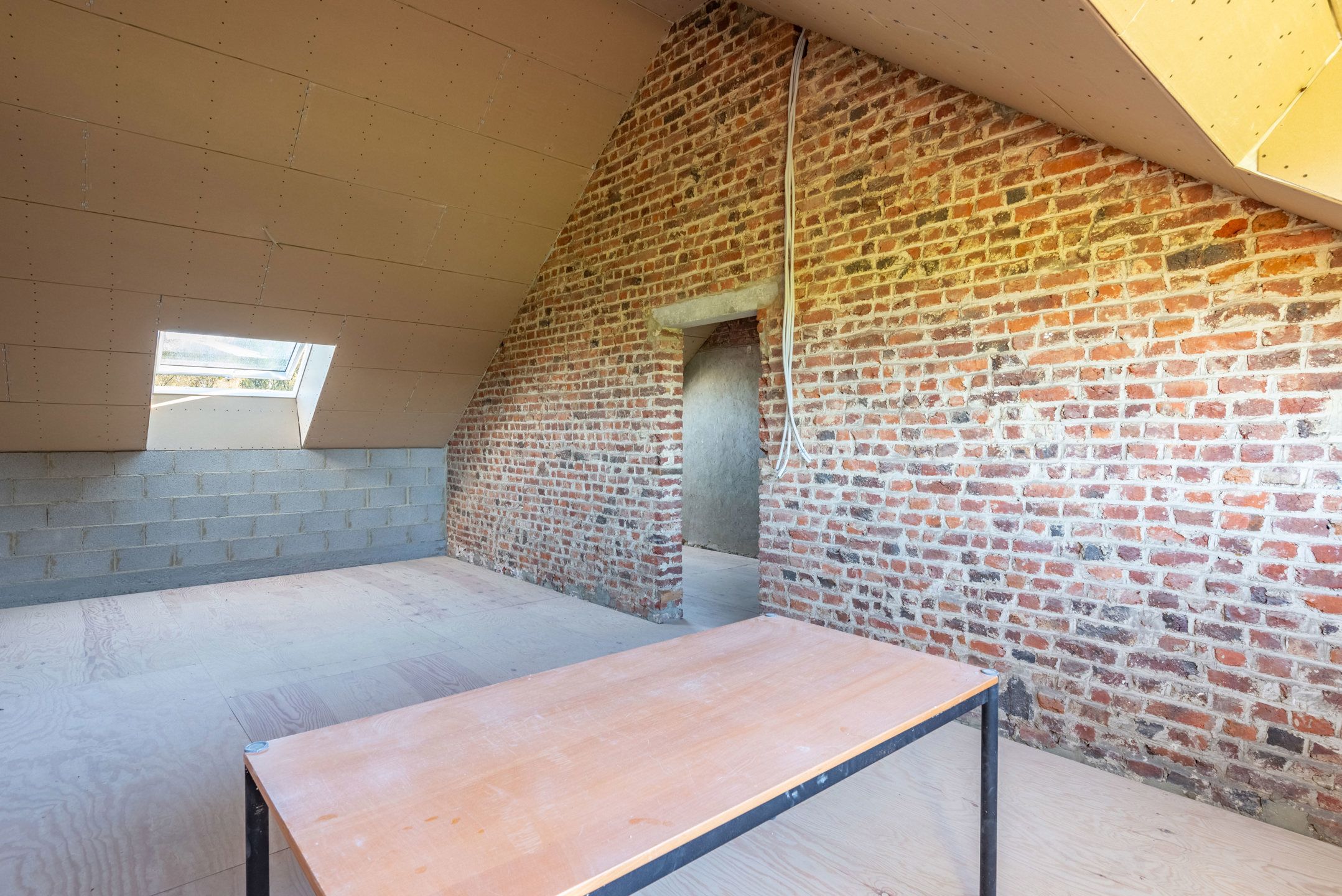 Uniek renovatieproject in het rustieke Membruggen foto 17