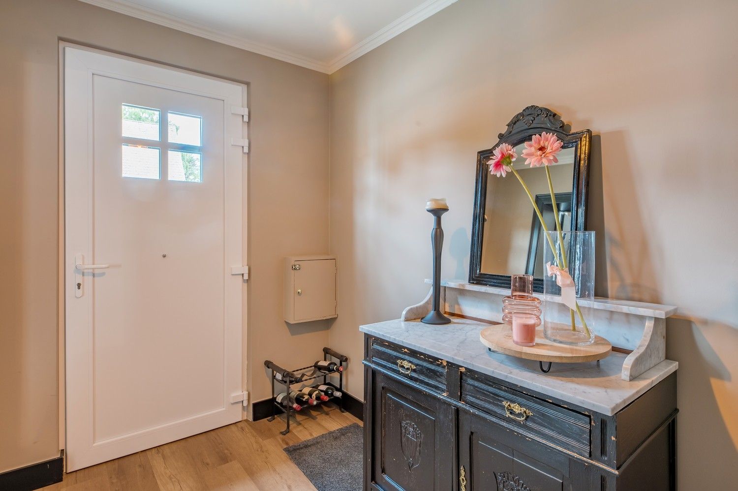 INSTAPKLARE WONING I ZWEMBAD I 4 SLPK foto 5