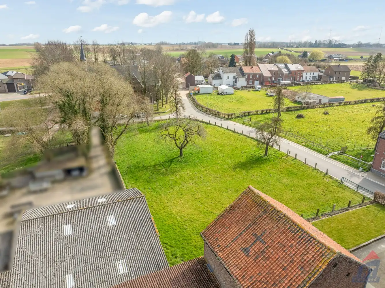 Gunstig gelegen bouwgrond (OB - 6a 43ca) op 5 minuten van de op- en afrit van de E40 foto 4