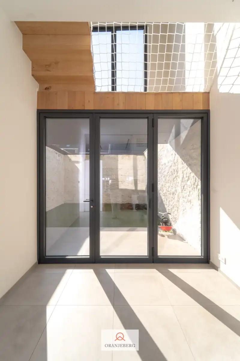 Prachtig afgewerkte woning met stadstuin vlakbij centrum Gent foto 12