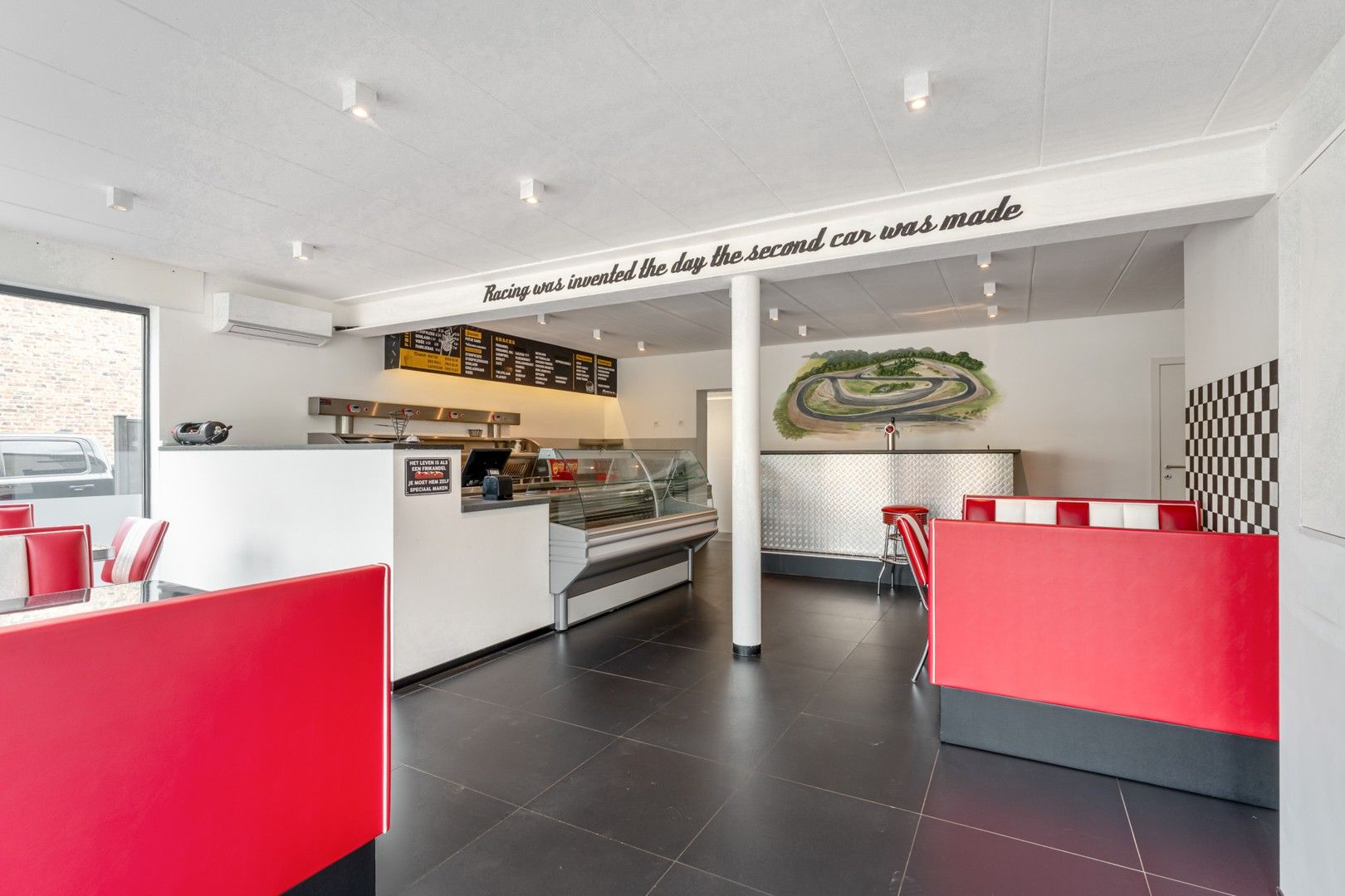 HANDELSPAND TE HUUR IN LANAKEN foto 2