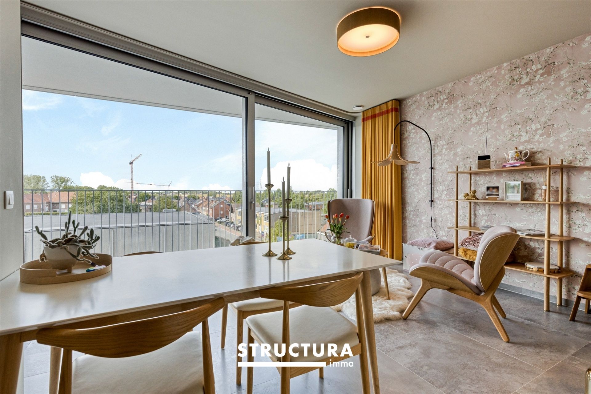 Loftappartement met 2 kamers in centrum foto 9