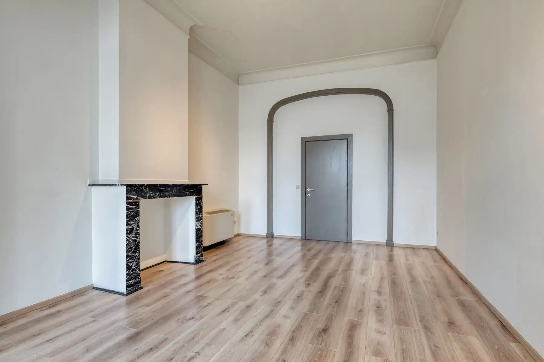 Stijlvol appartement met terras in hartje Antwerpen foto 6