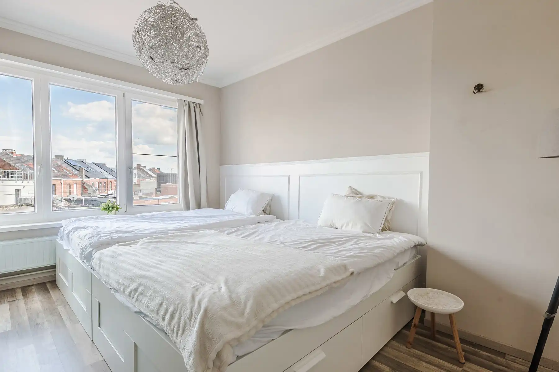 Instapklaar, energiezuinig wonen mét handelsruimte en garage foto 23