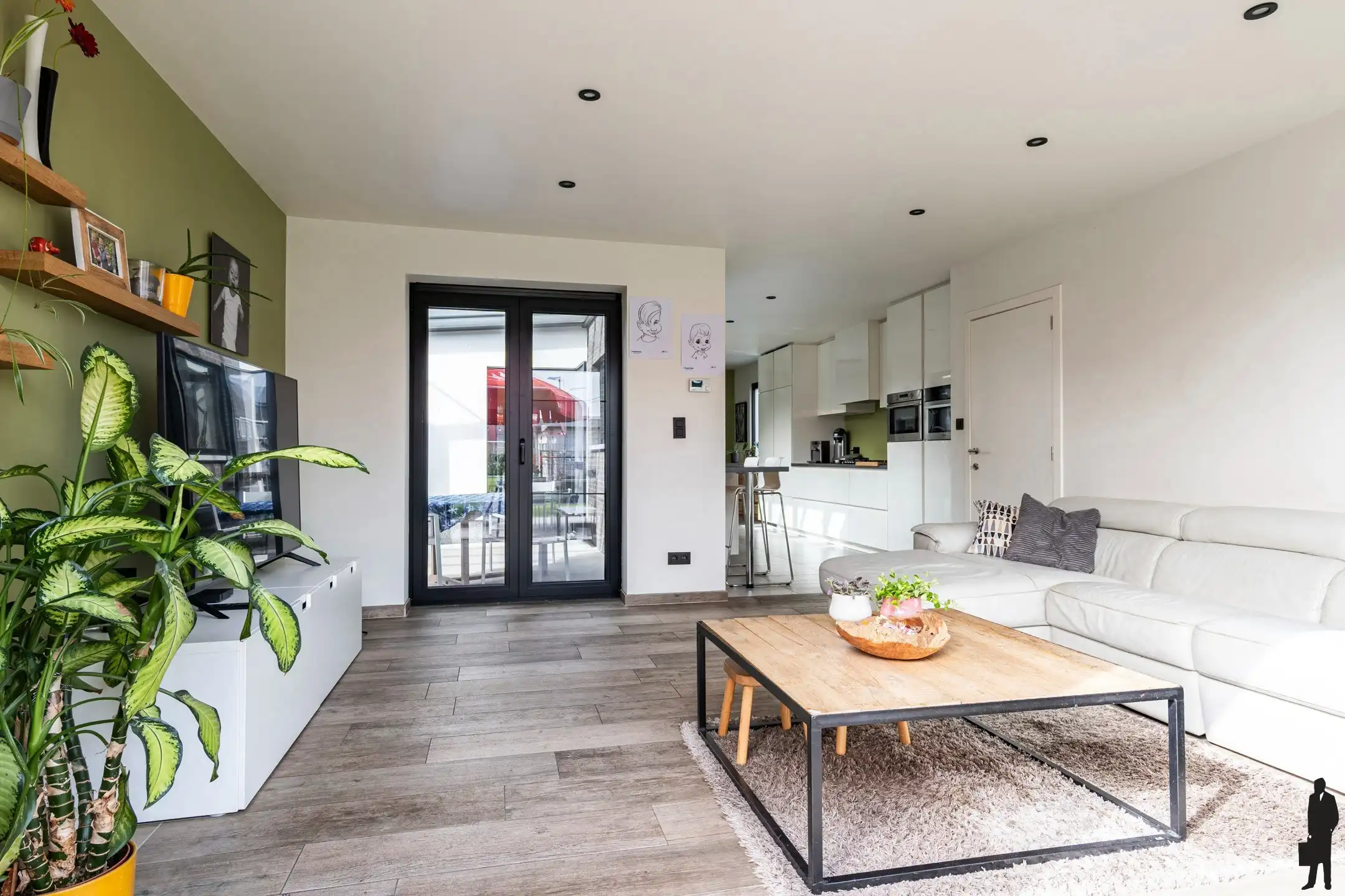 Instapklare woning (2013) met 3 tot 4 slpk in centrum Tielen foto 7