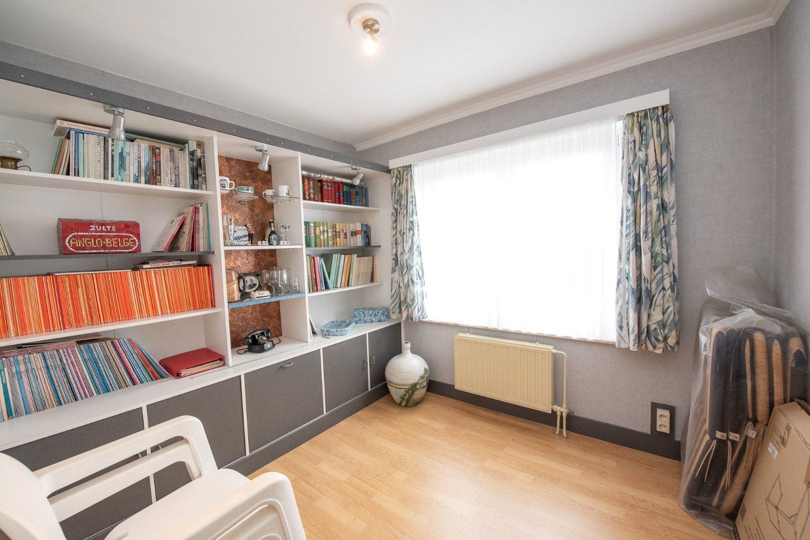 Goed onderhouden, halfopen woning met 4 slaapkamers op 438 m² in Zulte foto 15