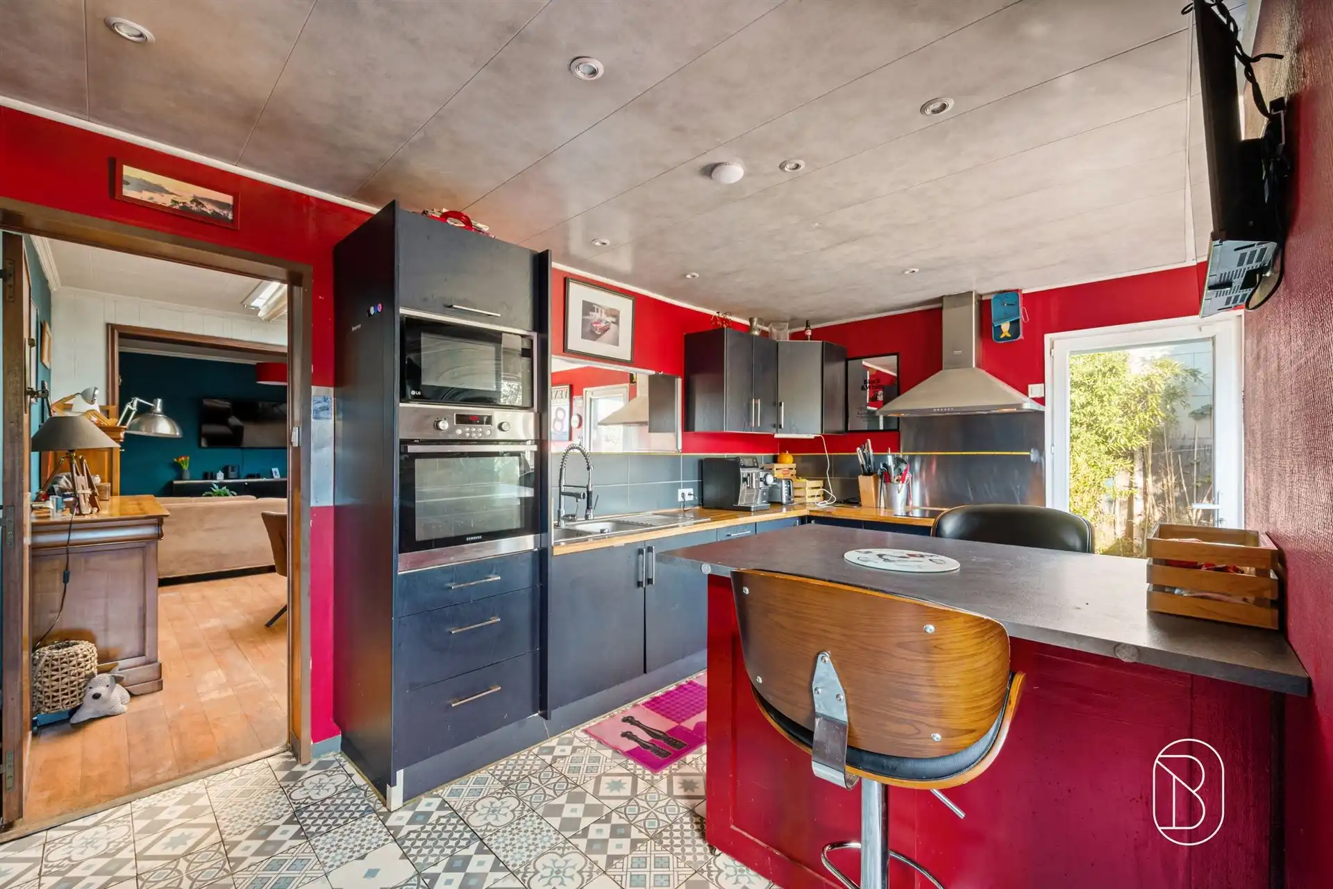 Goedgelegen woning met potentieel foto 7