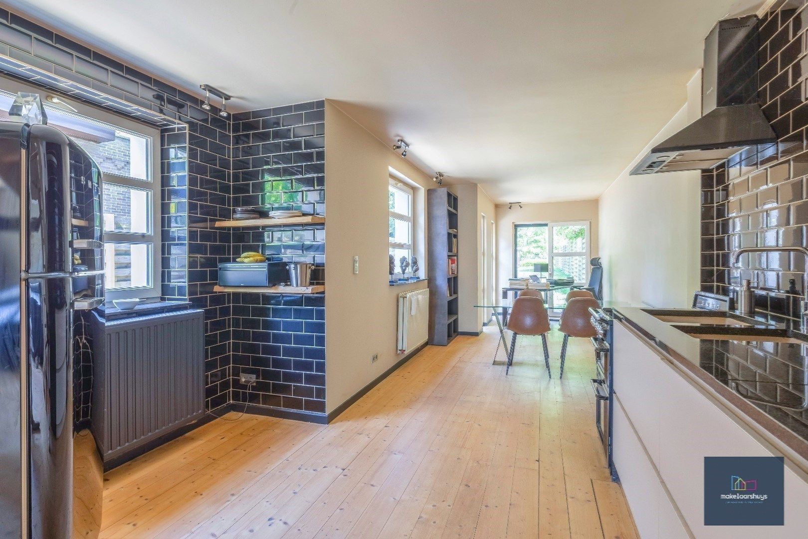 Halfopen bebouwing met zuidertuin en parkeergelegenheid nabij centrum Destelbergen foto 9