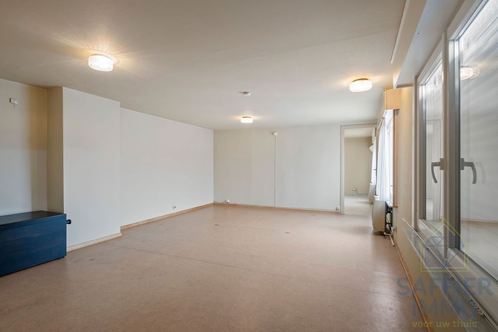 Unieke bel-etage woning in rustige buurt nabij het centrum van Izegem foto 14