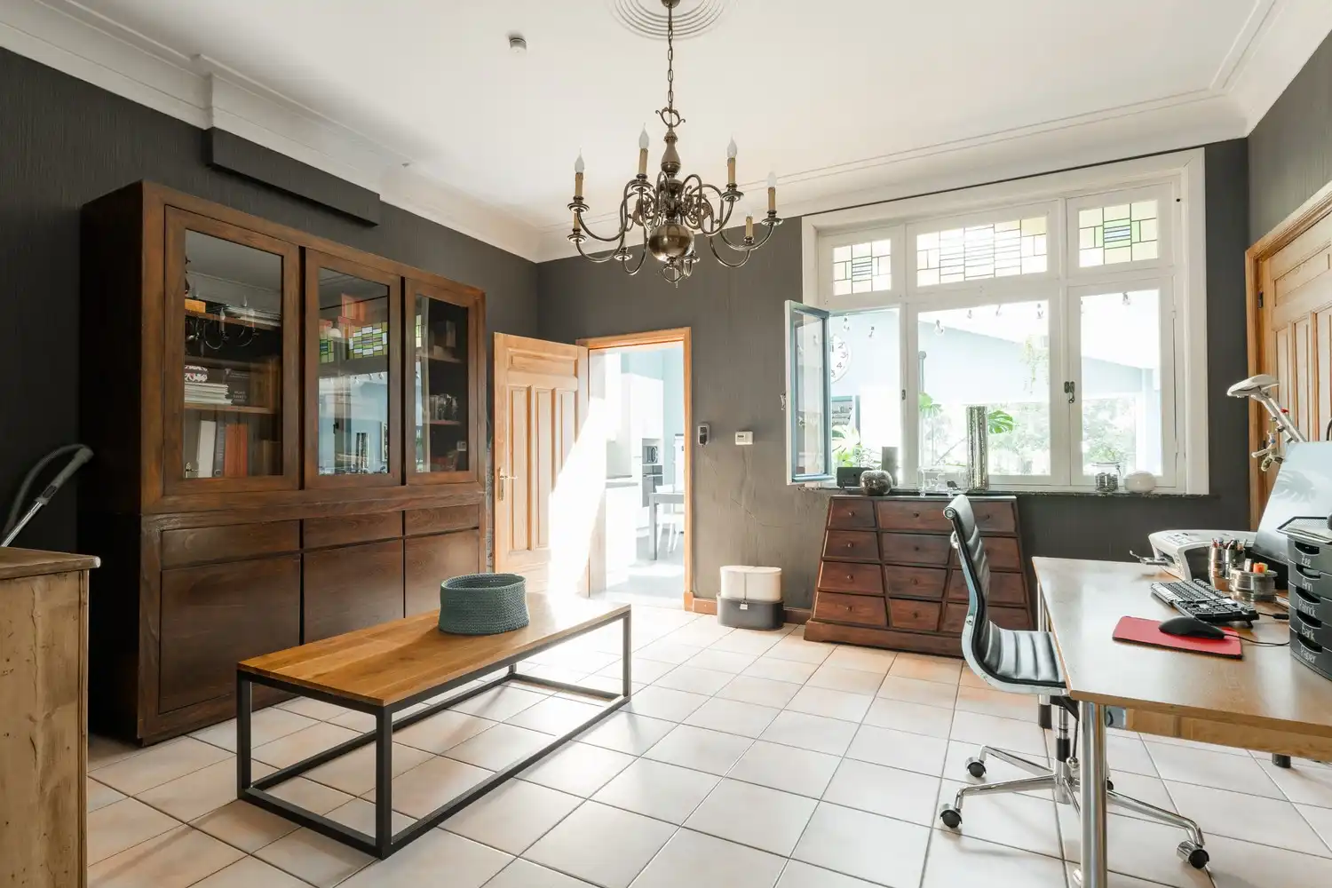 Karaktervolle woning op een prachtig perceel van 860 m² foto 7