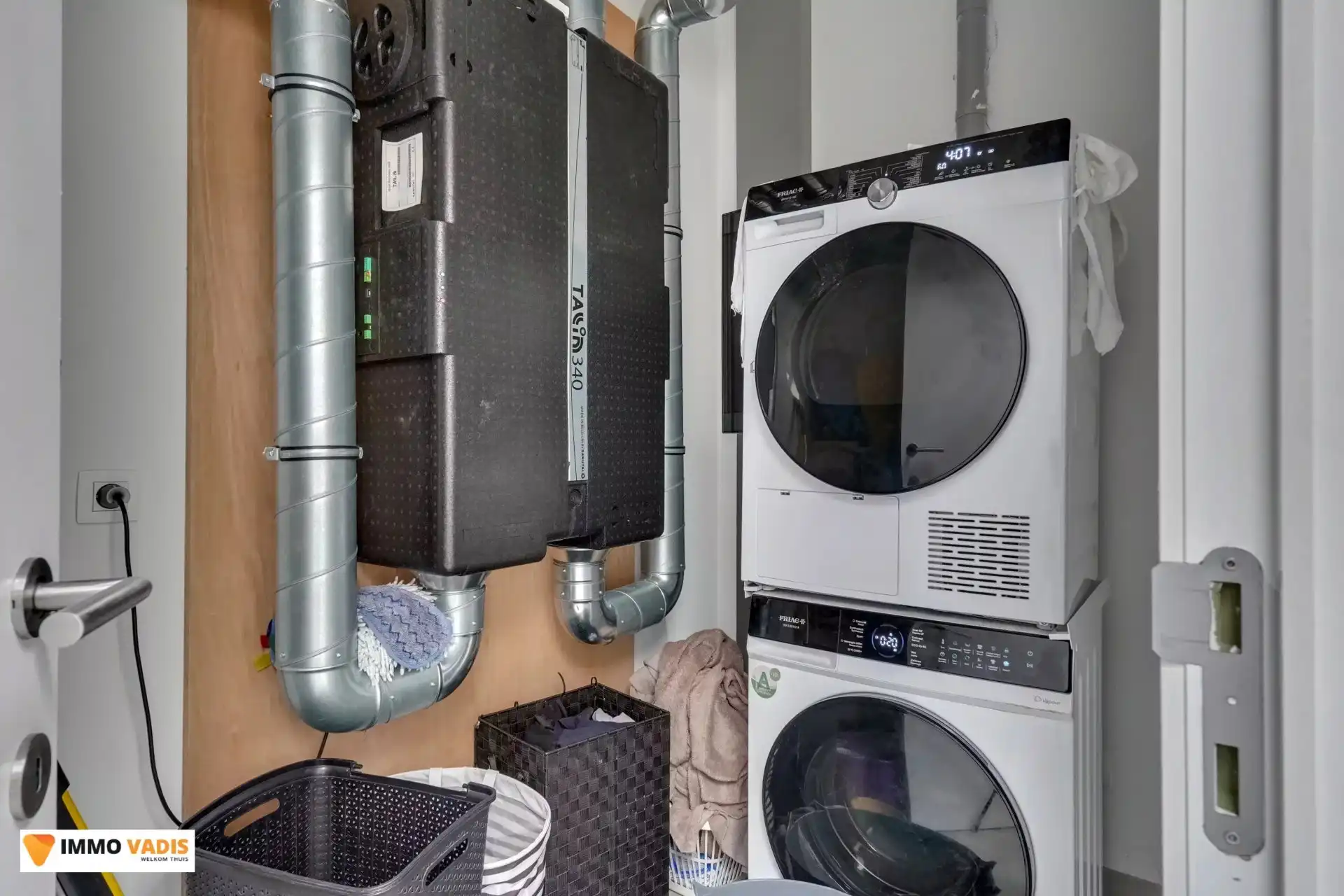 Handelspand met instapklare woning op toplocatie foto 28