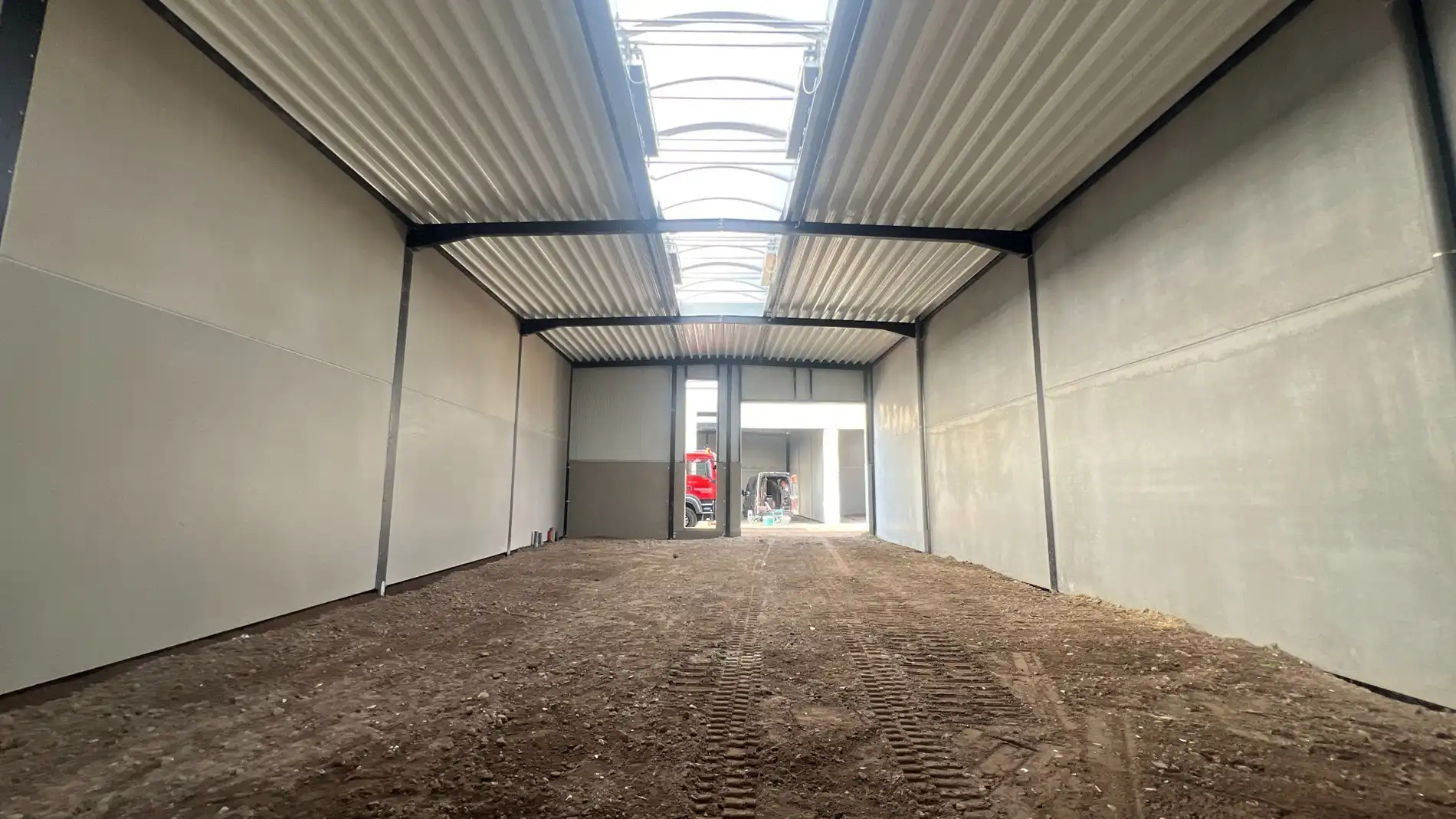 Nieuwbouw KMO-unit te koop in Bizzpark Doornzele foto 3