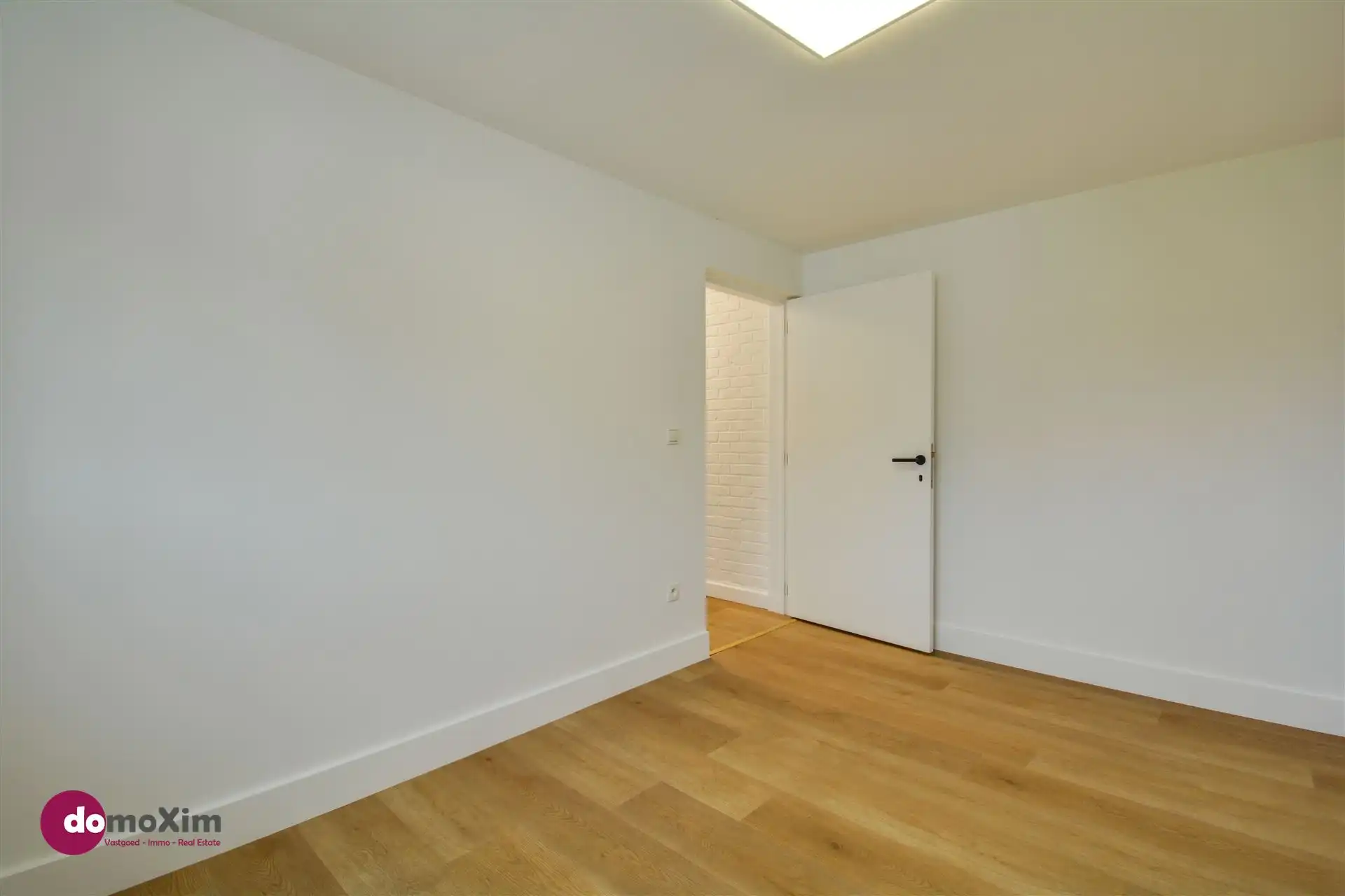 Charmante, recent gerenoveerde woning met 4 slaapkamers in Baal foto 8