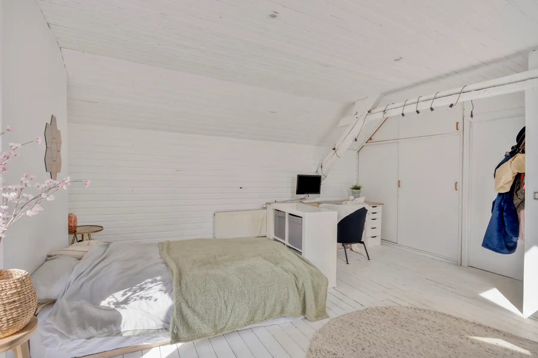 Instapklare, energiezuinige woning met commerciële mogelijkheden op topligging in Merchtem! foto 23