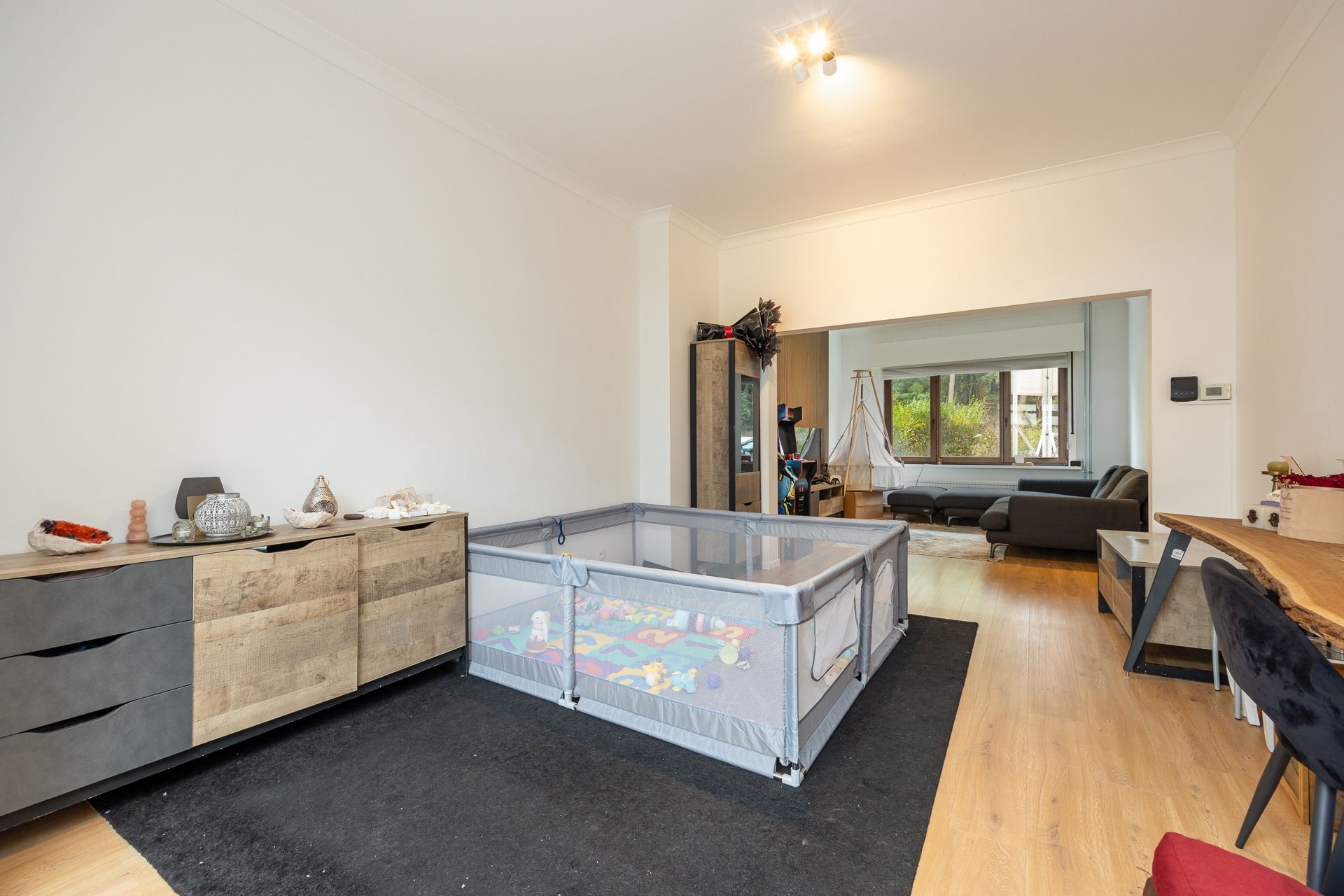 Ruime gezinswoning met potentieel nabij centrum Mortsel foto 6