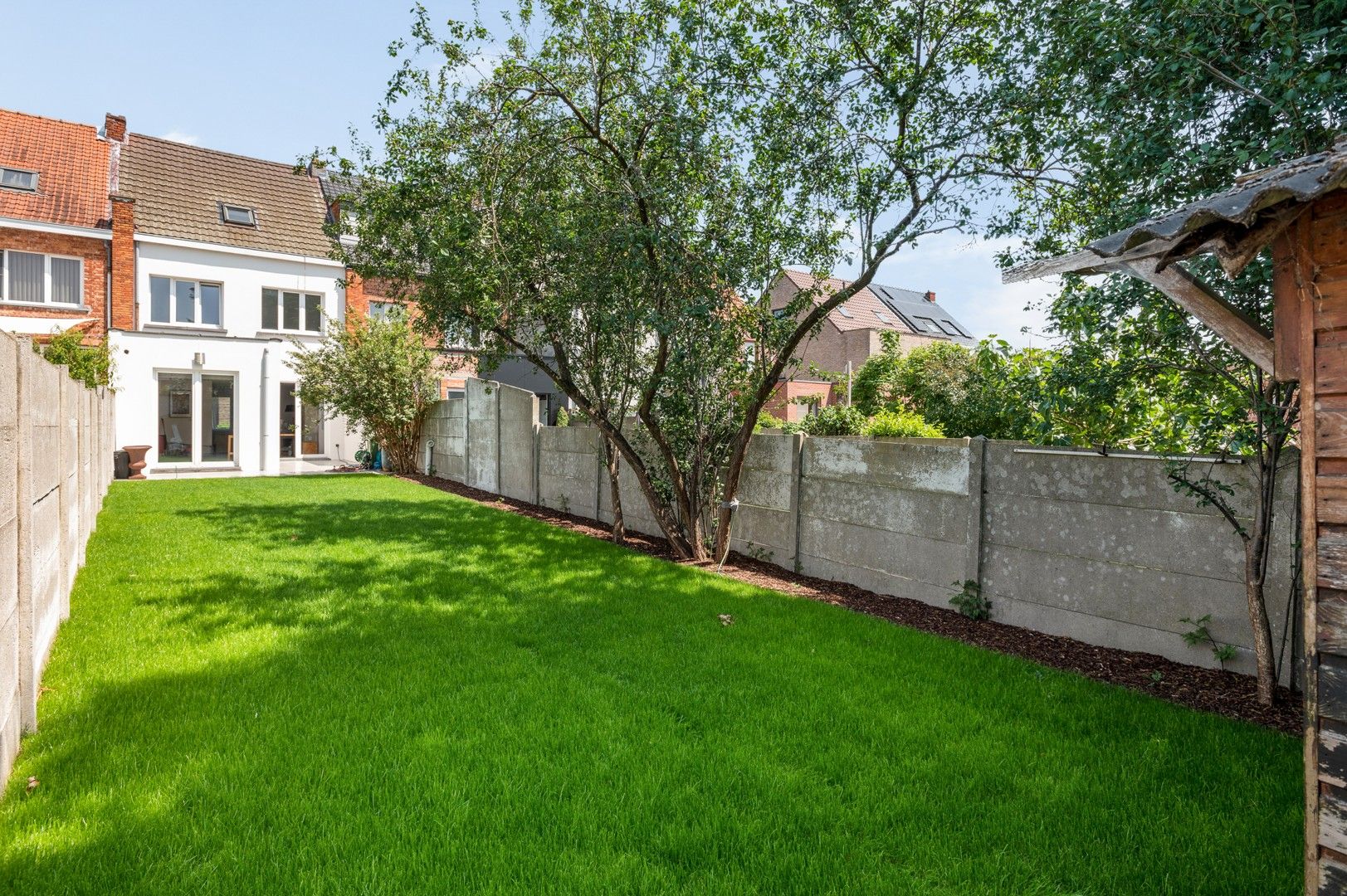 INSTAPKLARE WONING MET TUIN foto 15