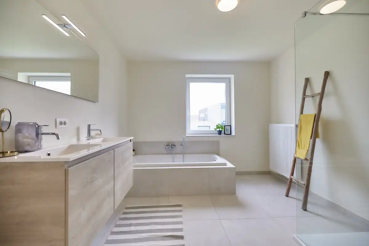 Laatste nieuwbouwwoning dichtbij het centrum van Kortrijk foto 9