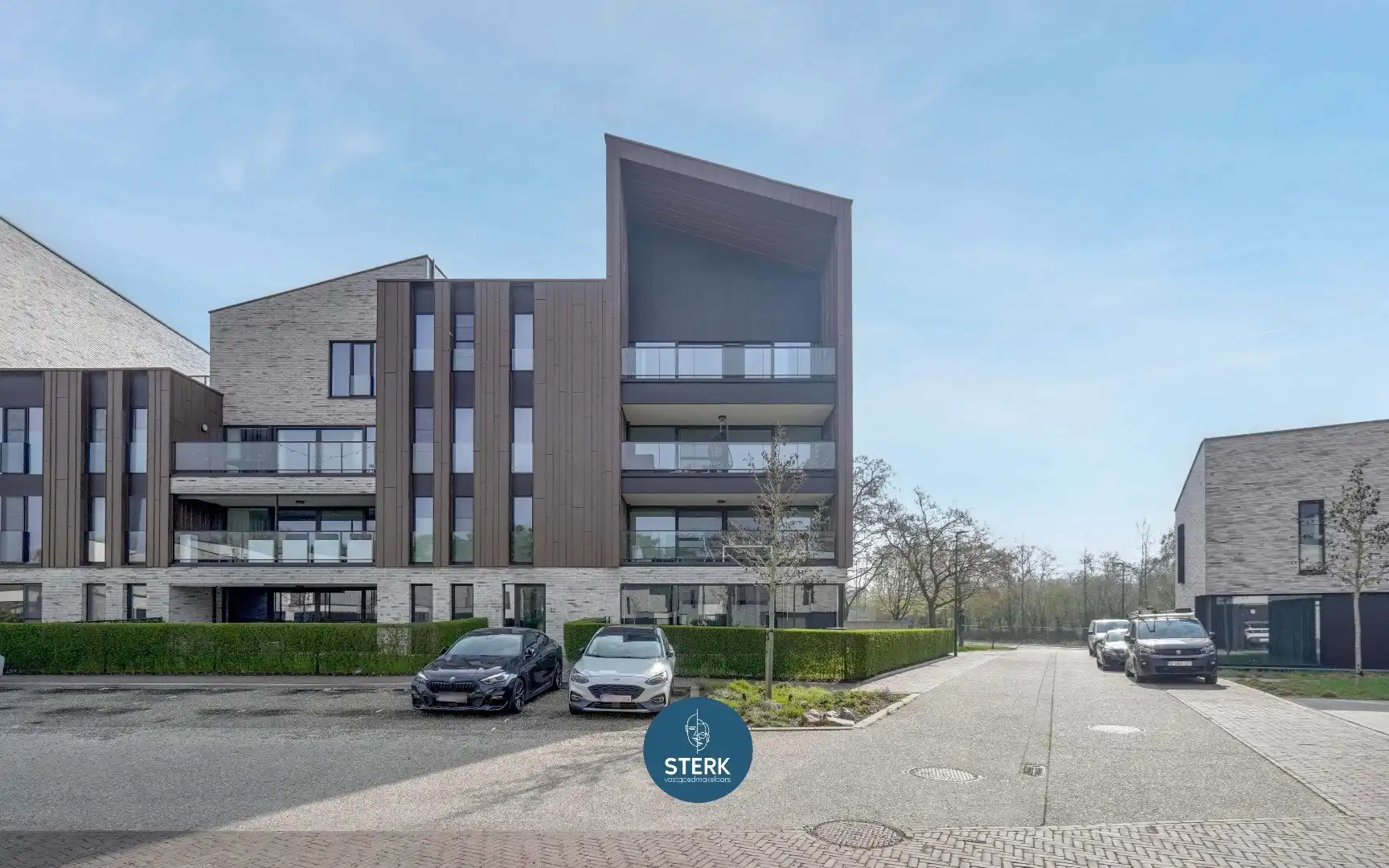 STIJLVOL PENTHOUSE MET 3 SLPKS EN 2 TERRASSEN IN EEN GROENE OMGEVING !  foto 27