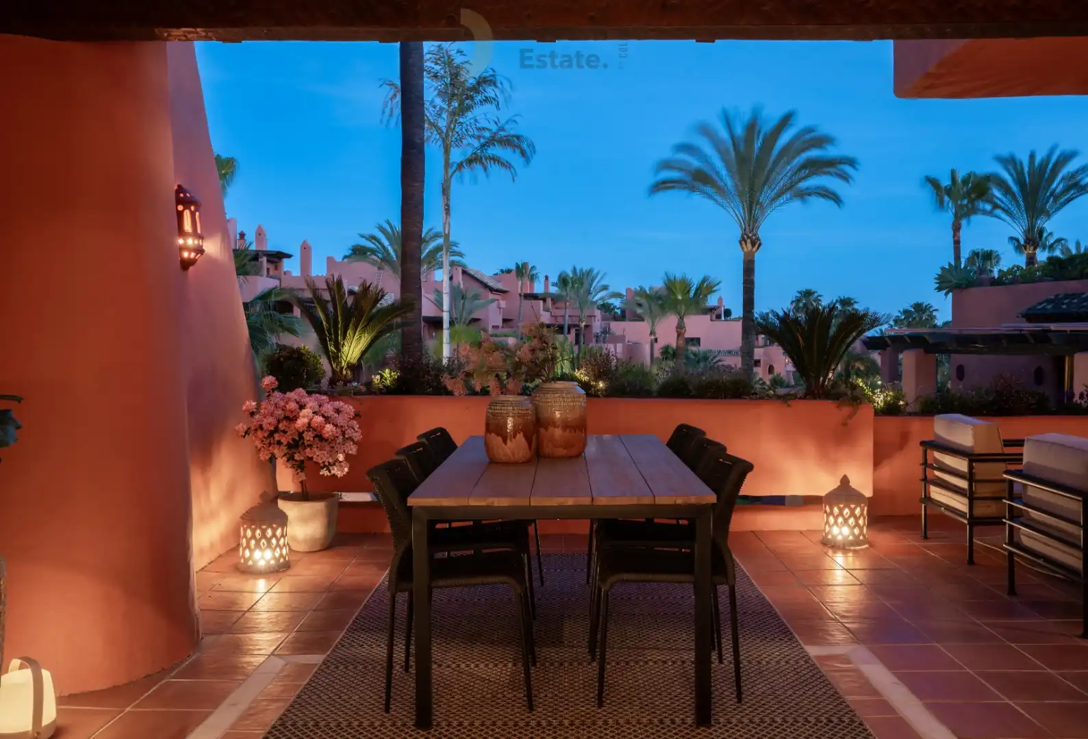 Schitterend luxe appartement aan het strand en restaurant Tikitano, Estepona. foto 14