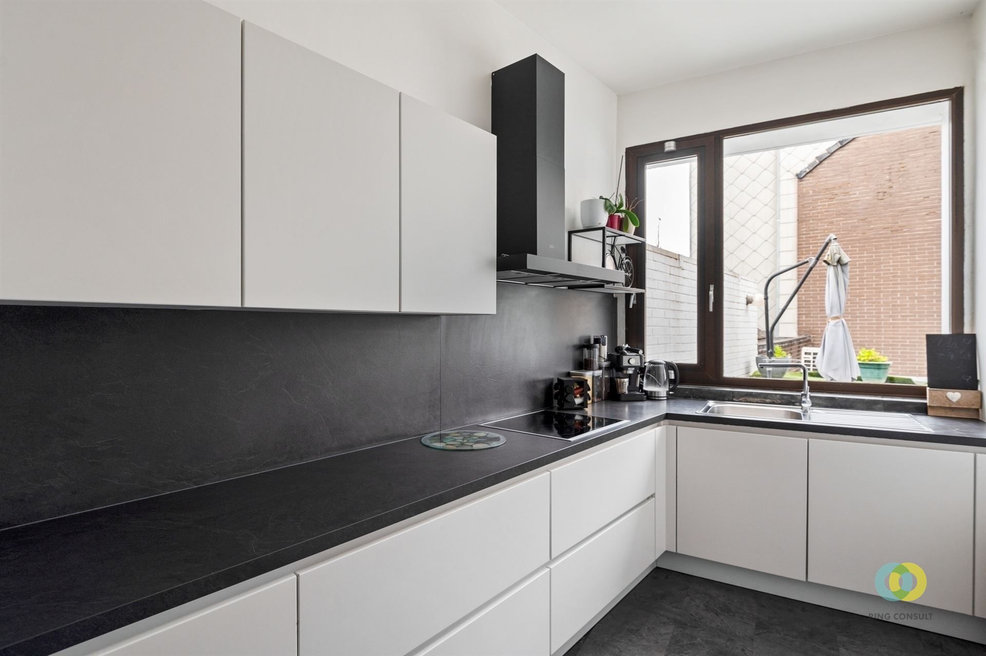 Uitzonderlijk duplex appartement met garage foto 4