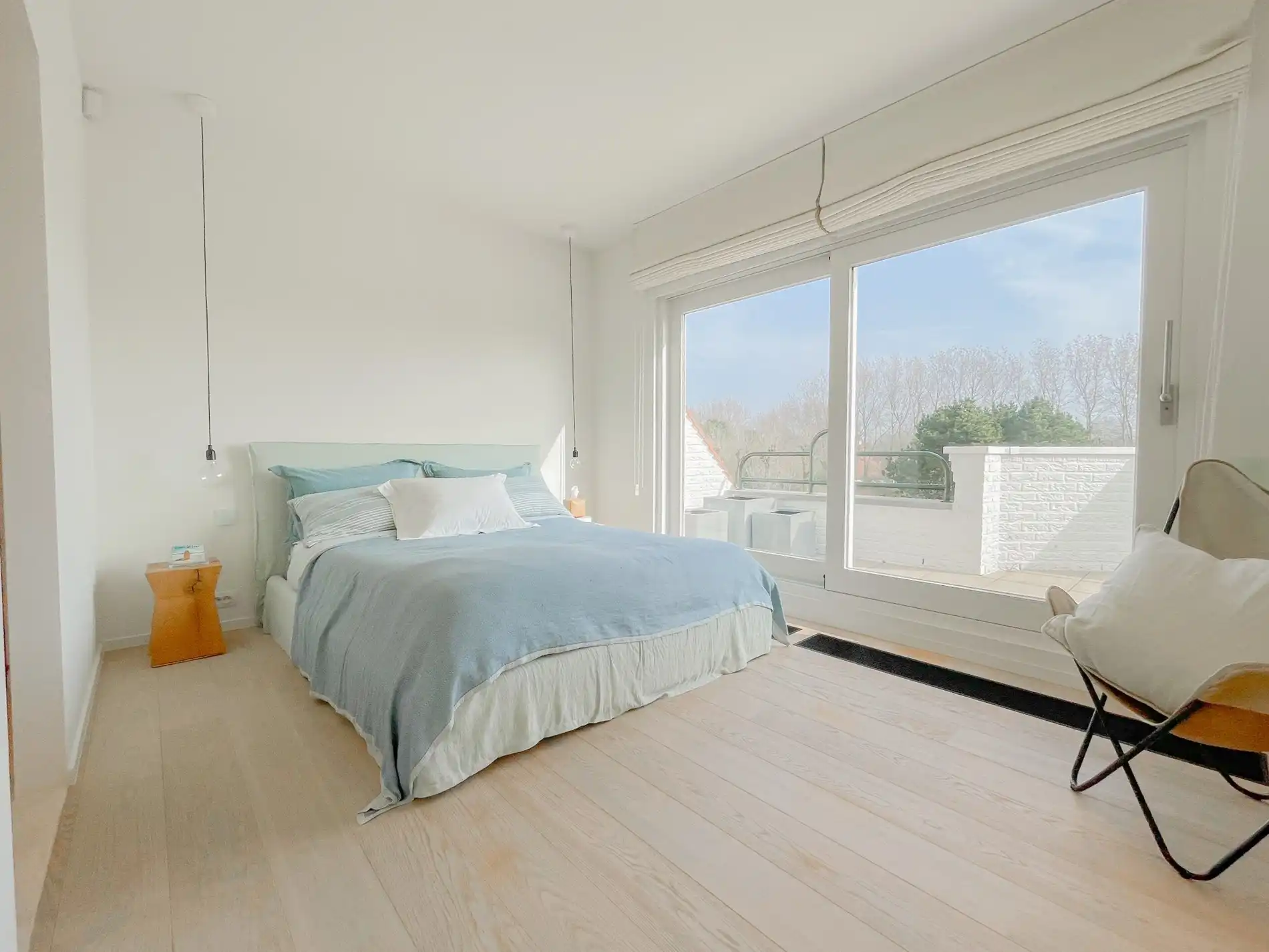 Subliem hoekappartement met ruime terrassen gelegen in het prestigieuze domein Tennis Garden. foto 16