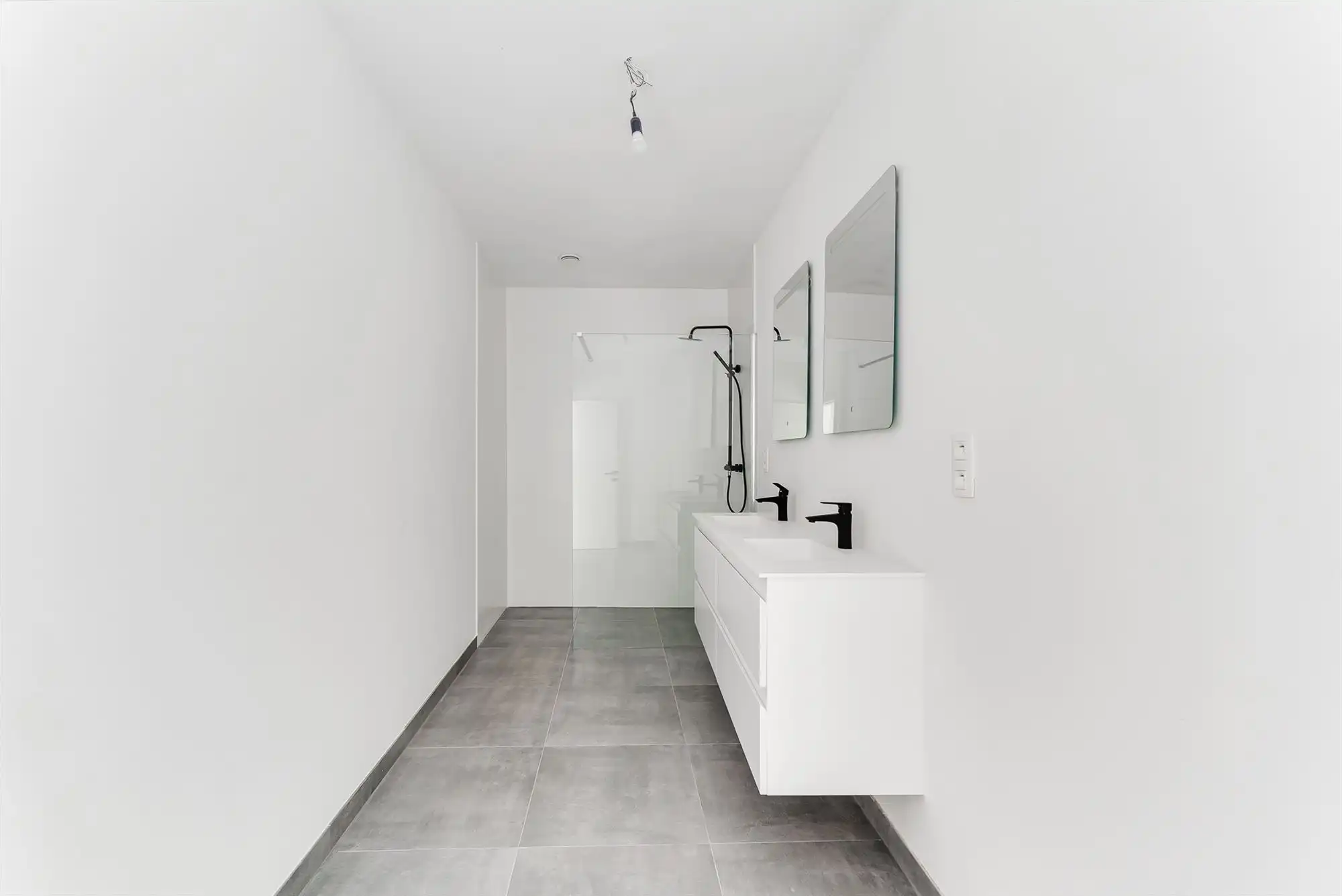 Nieuwbouw appartement 2 slpk met terras en P foto 11