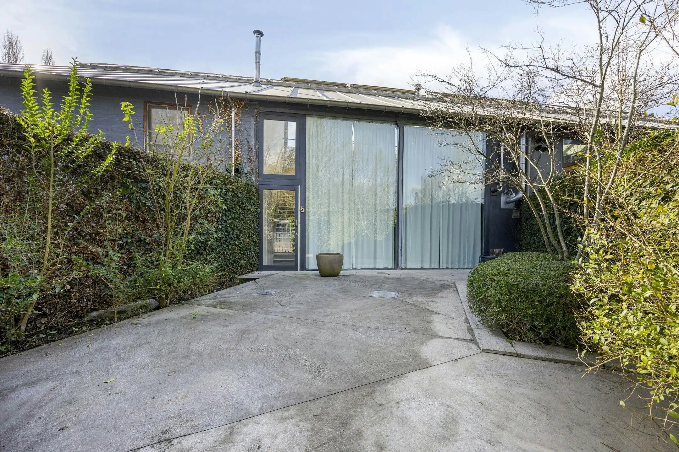 Unieke loft met binnentuin en parking te Sint-Kruis (Brugge) foto 21