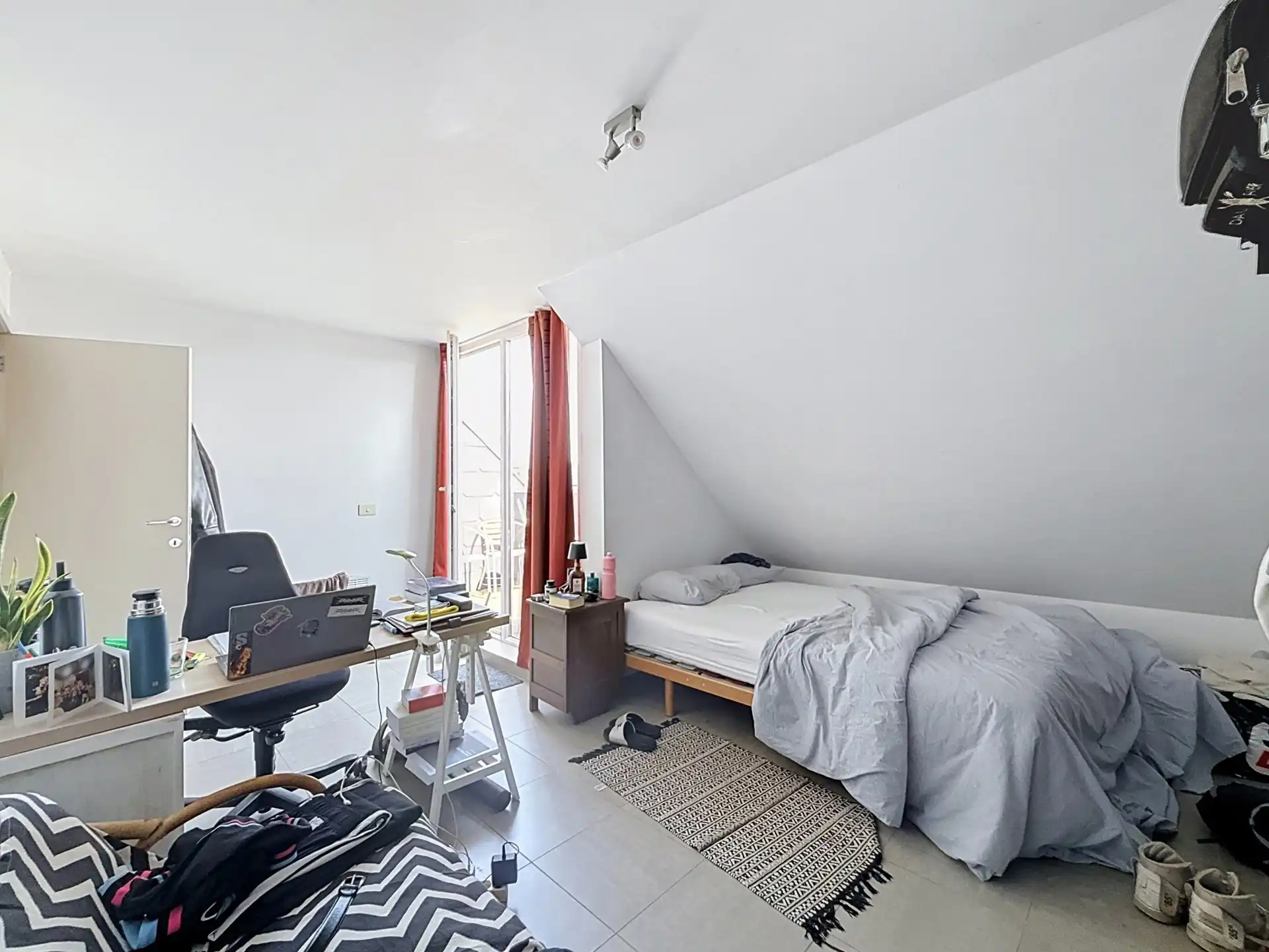 Gezellig 3 slaapkamer appartement nabij Zuid foto 7