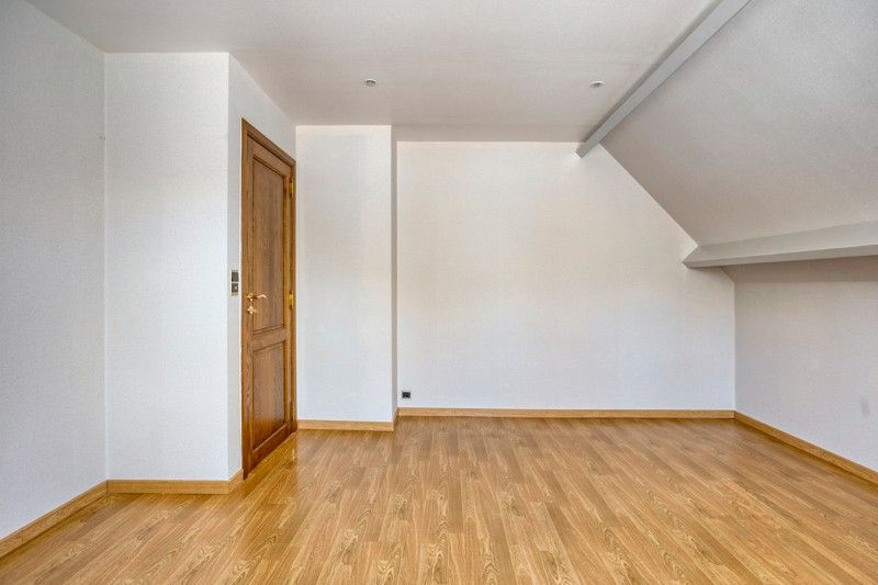 Landelijke woning met 3 slaapkamers en prachtige tuin TE KOOP in OOSTROZEBEKE! foto 23