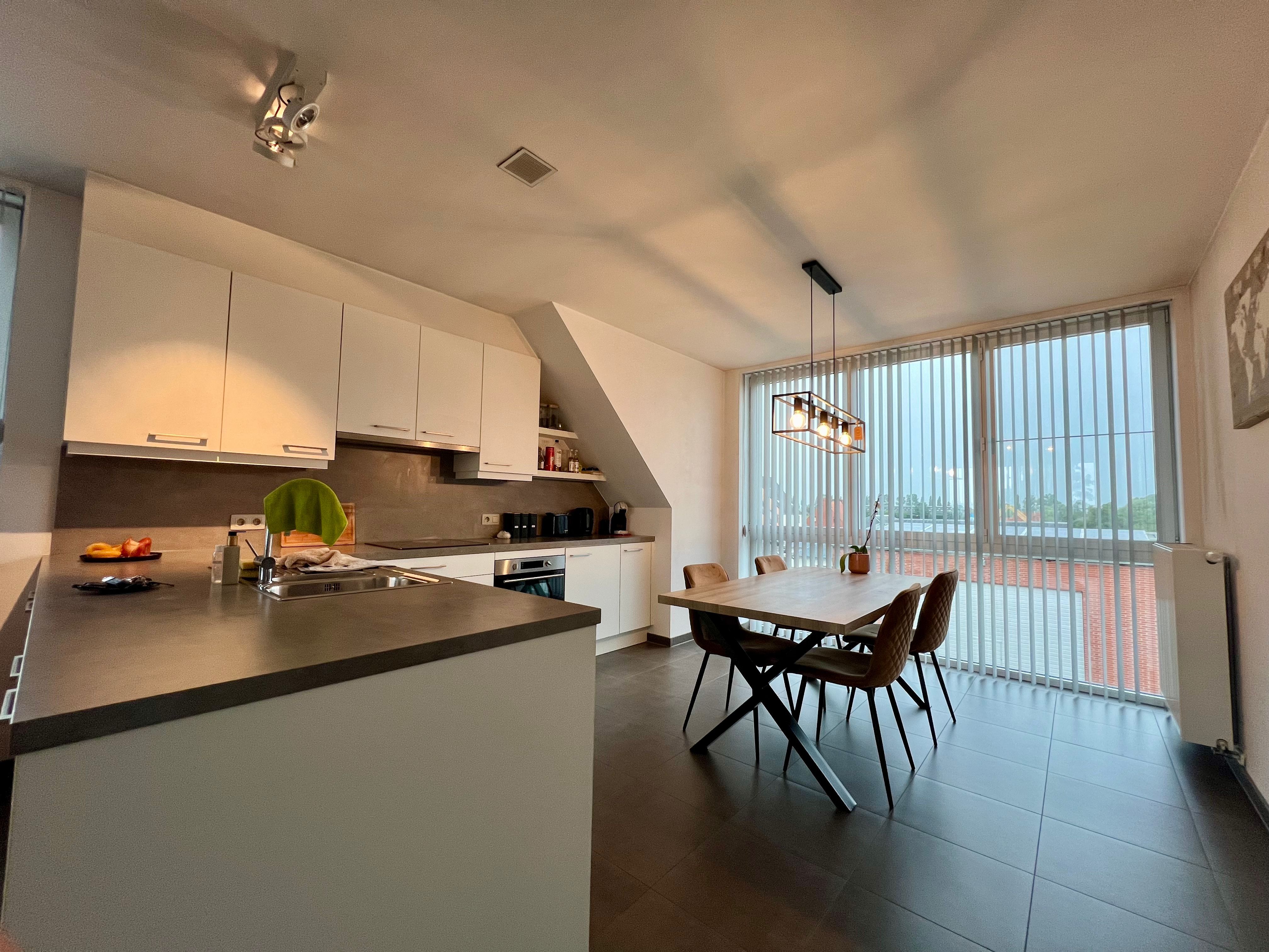 Ruim landelijk gelegen appartement met 2 autostaanplaatsen foto 6