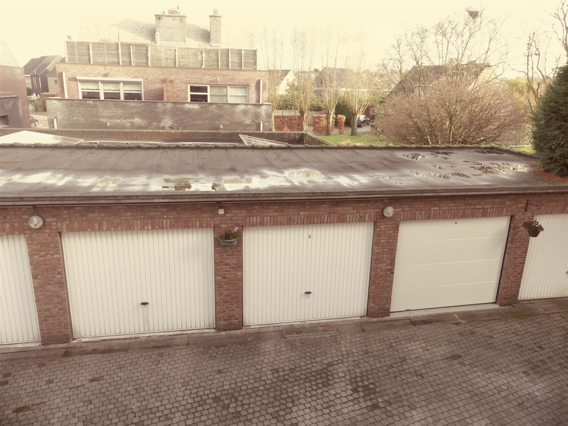 Ruim en instapklaar appartement nabij het centrum! foto 2