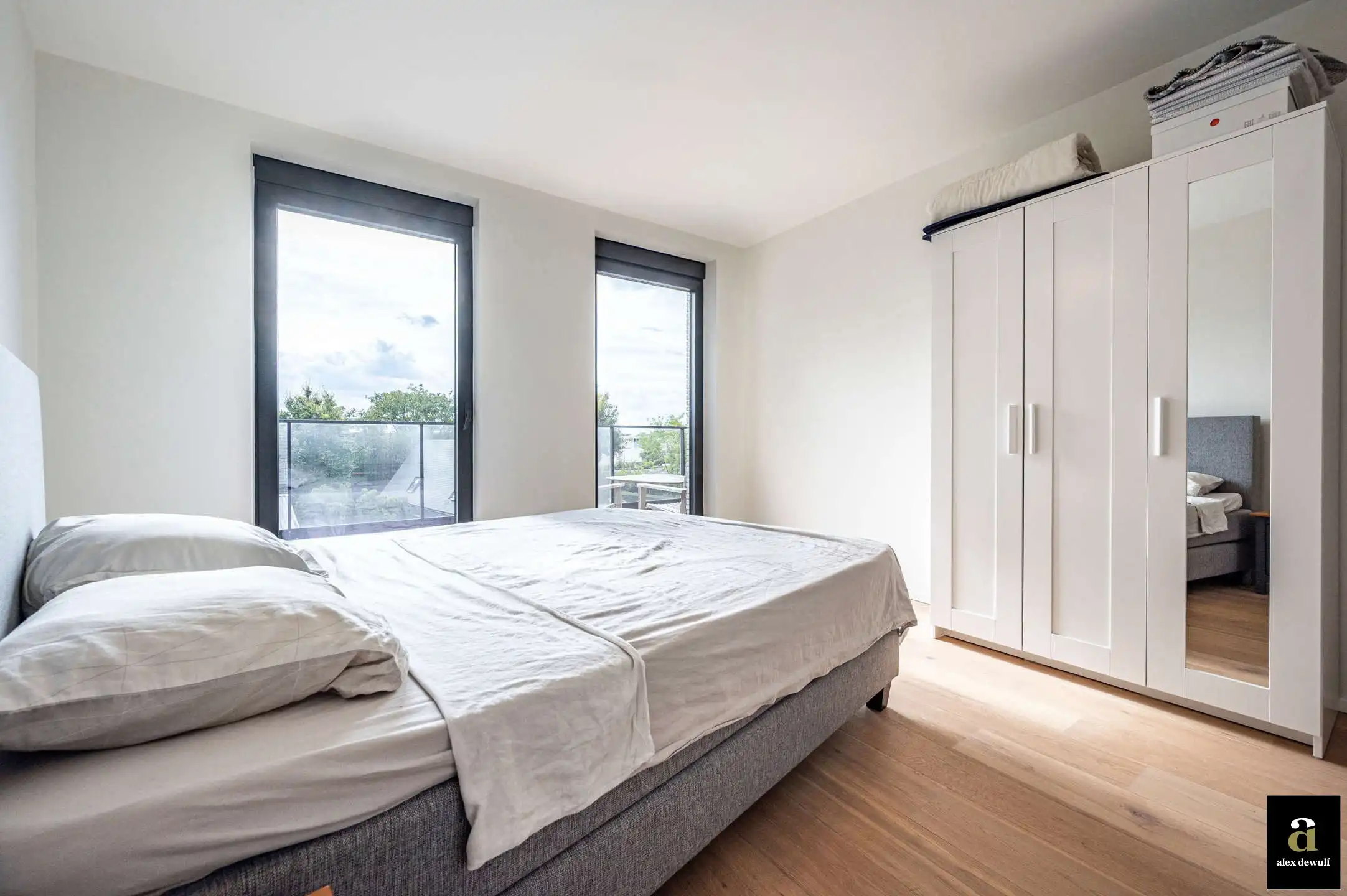 Recent appartement met groot terras, centrum Waregem [Stationsstraat]. foto 21