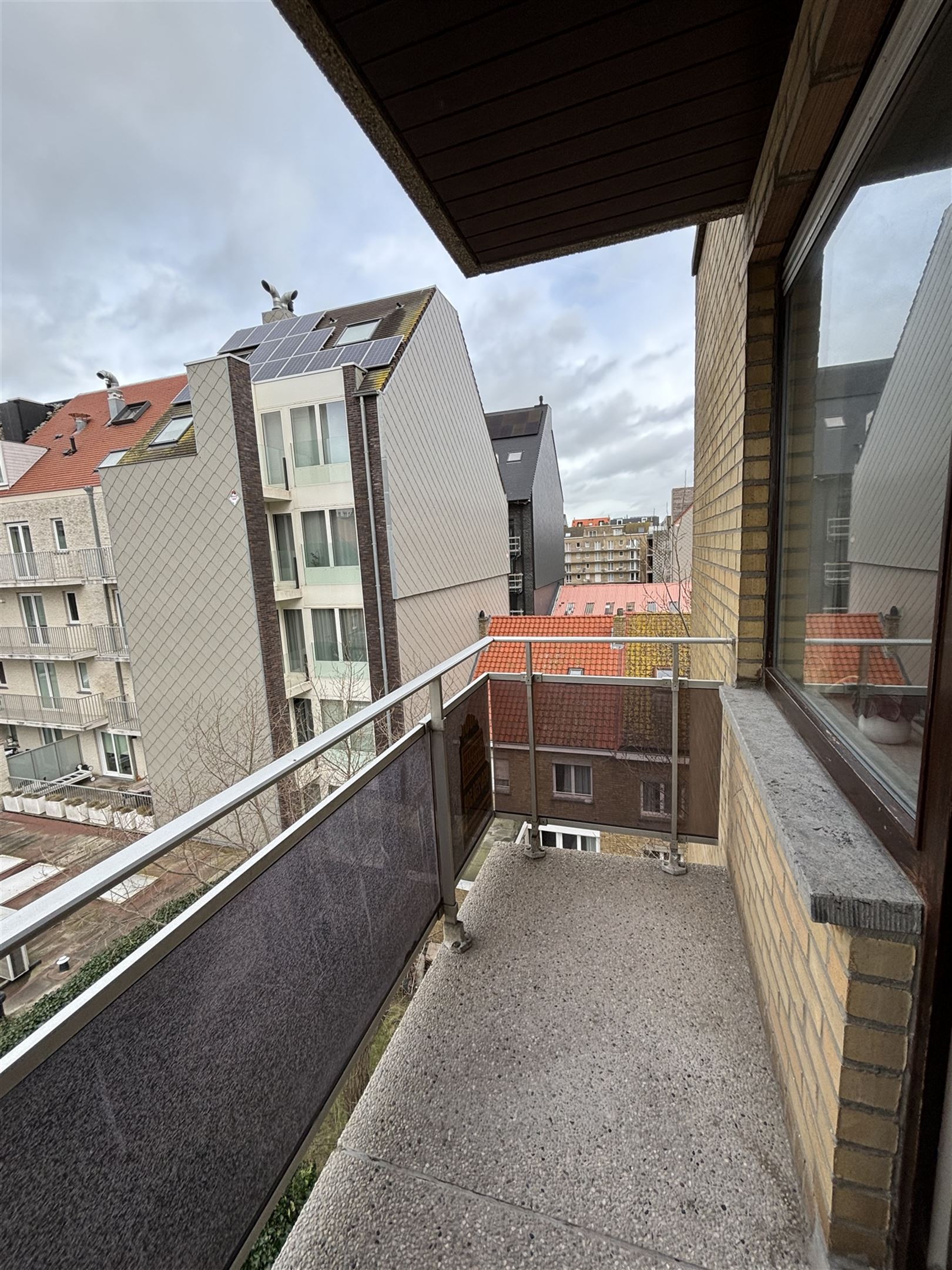 Gemeubelde studio Te Huur  foto 9