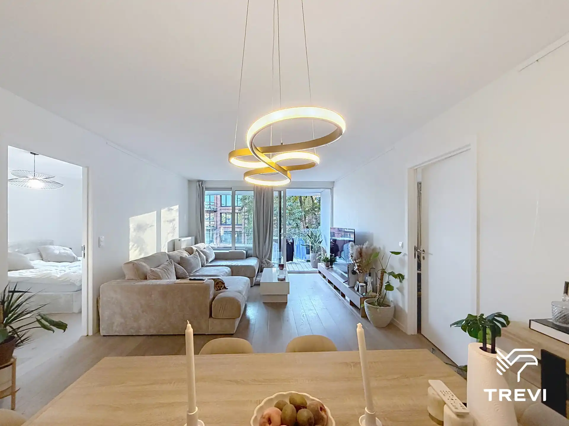 UKKEL – Lichtrijk 2-slaapkamerappartement met mooi terras! foto 2