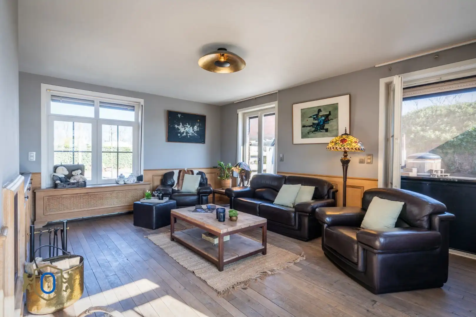 Landhuis met meerdere bijgebouwen foto 13