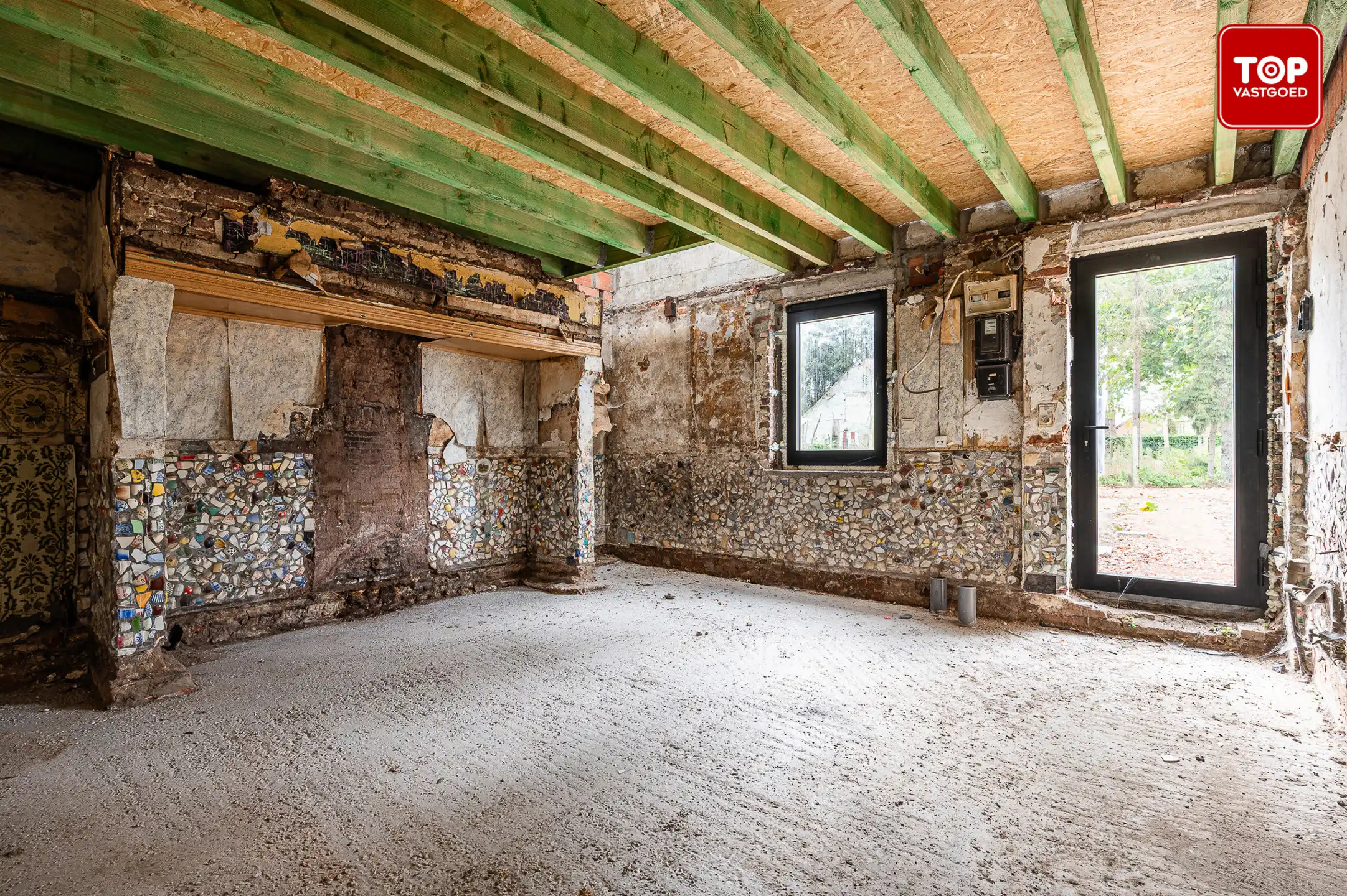 Gesloten bebouwing op een rustige locatie foto 6