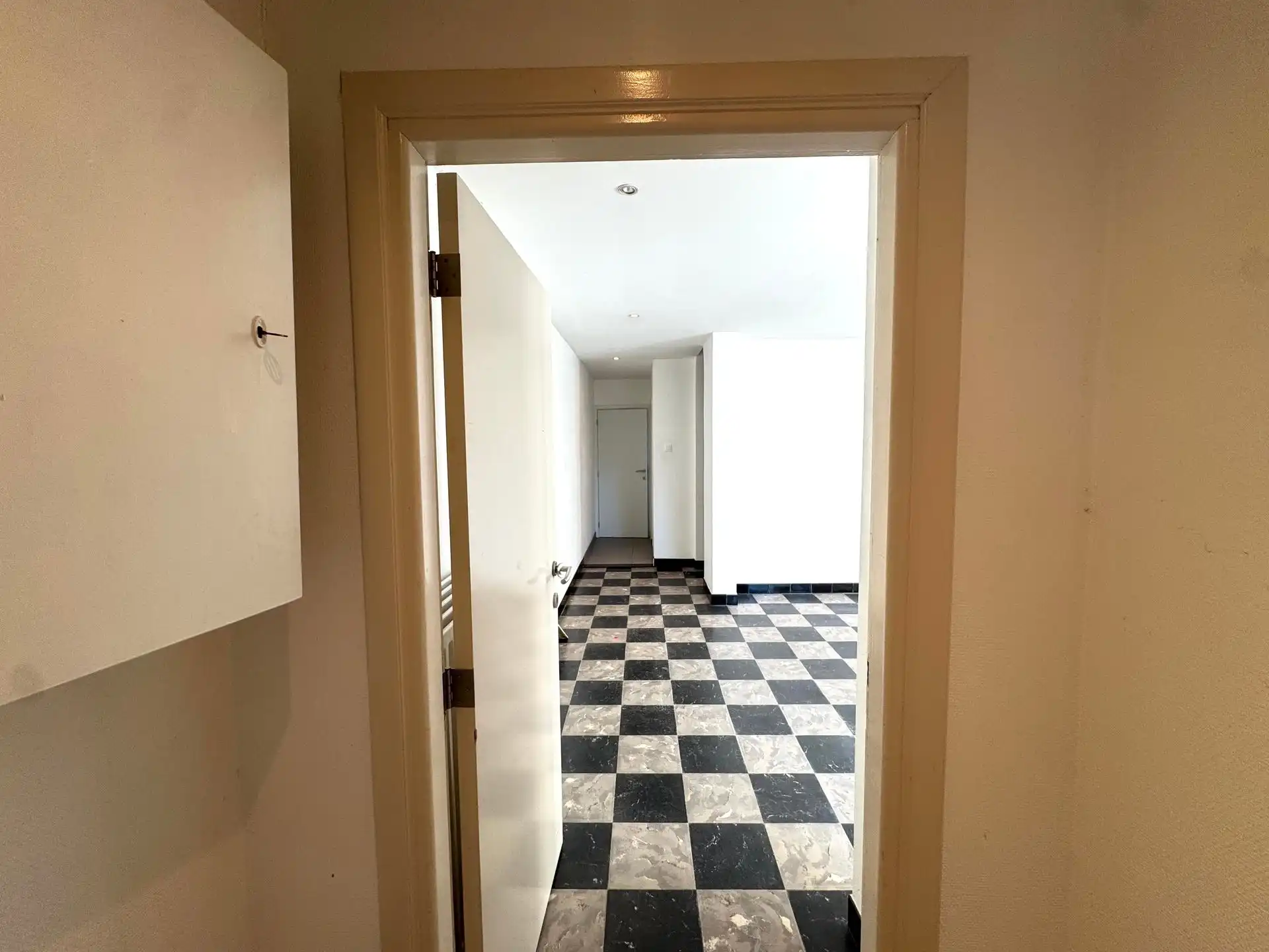 charmante gesloten bebouwing te koop Maasmechelen foto 2