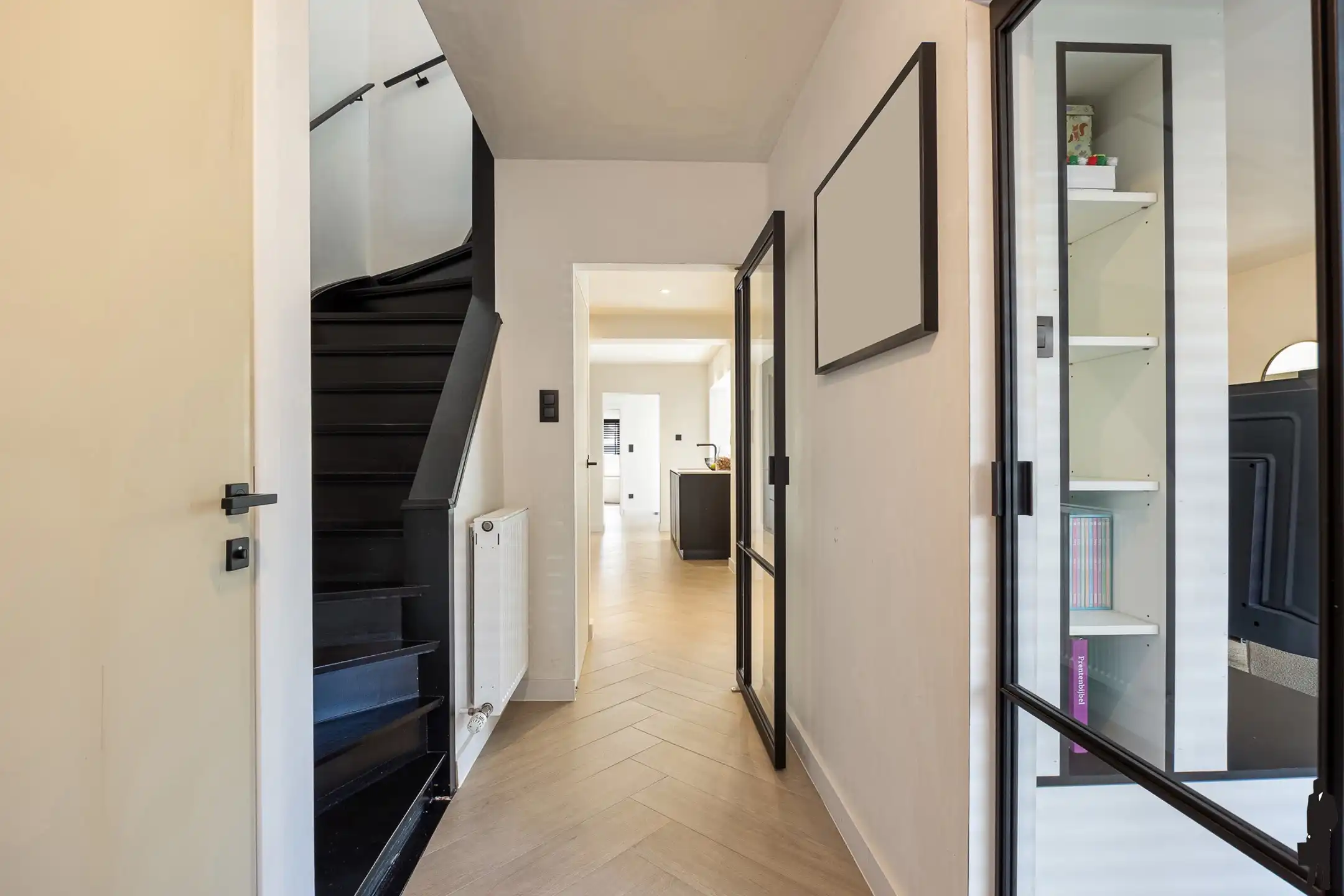 Instapklare gezinswoning met moderne afwerking, 3 slpks en garage foto 9