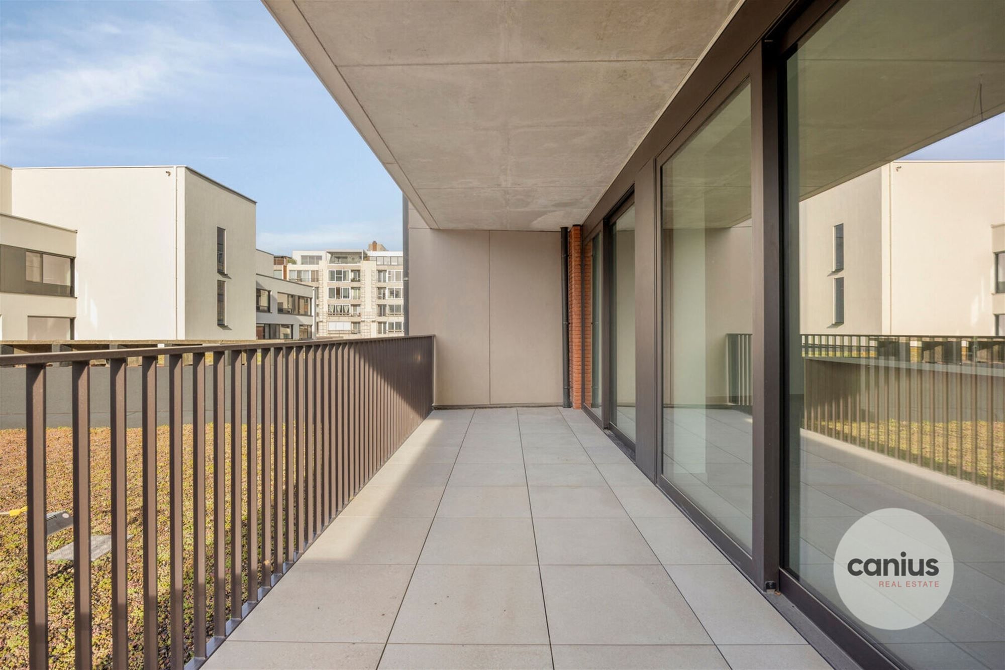 RUIM APP. MET 3 SLPKS EN TERRAS foto 10