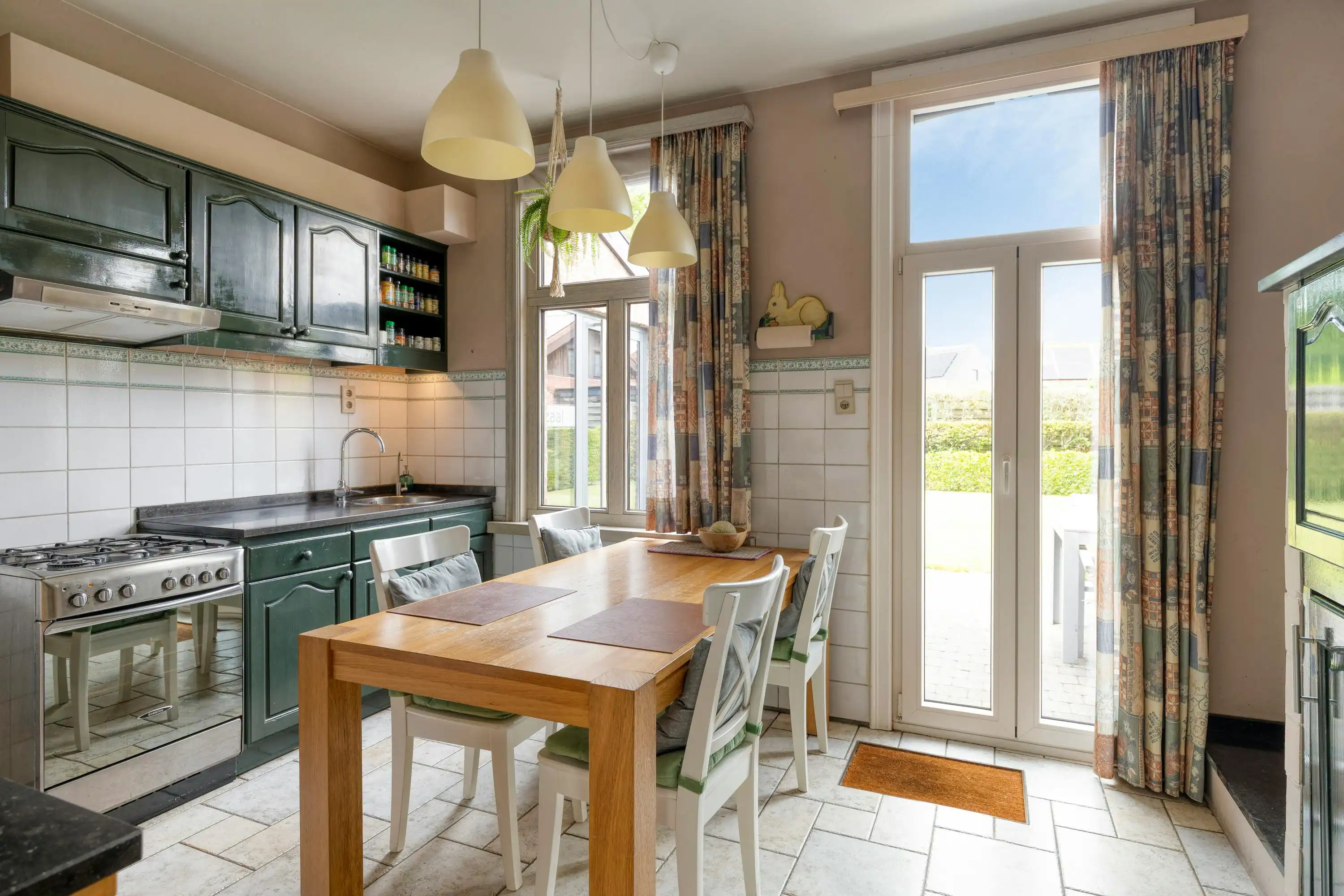 Charmant gerenoveerde hoeve met polyvalente praktijkruimte! foto 18