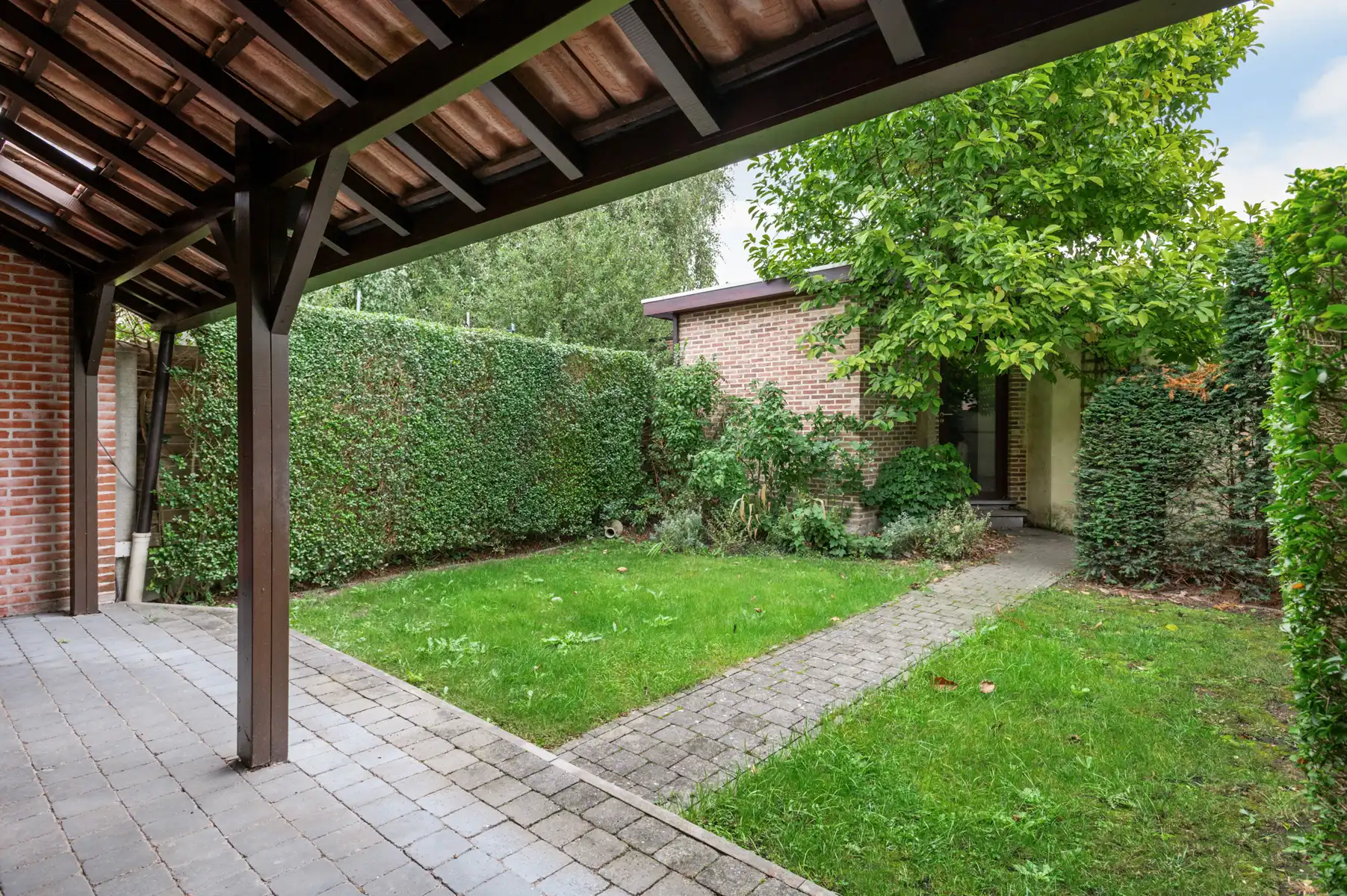 Charmante woning met 3 slaapkamers en zonnige tuin foto 9