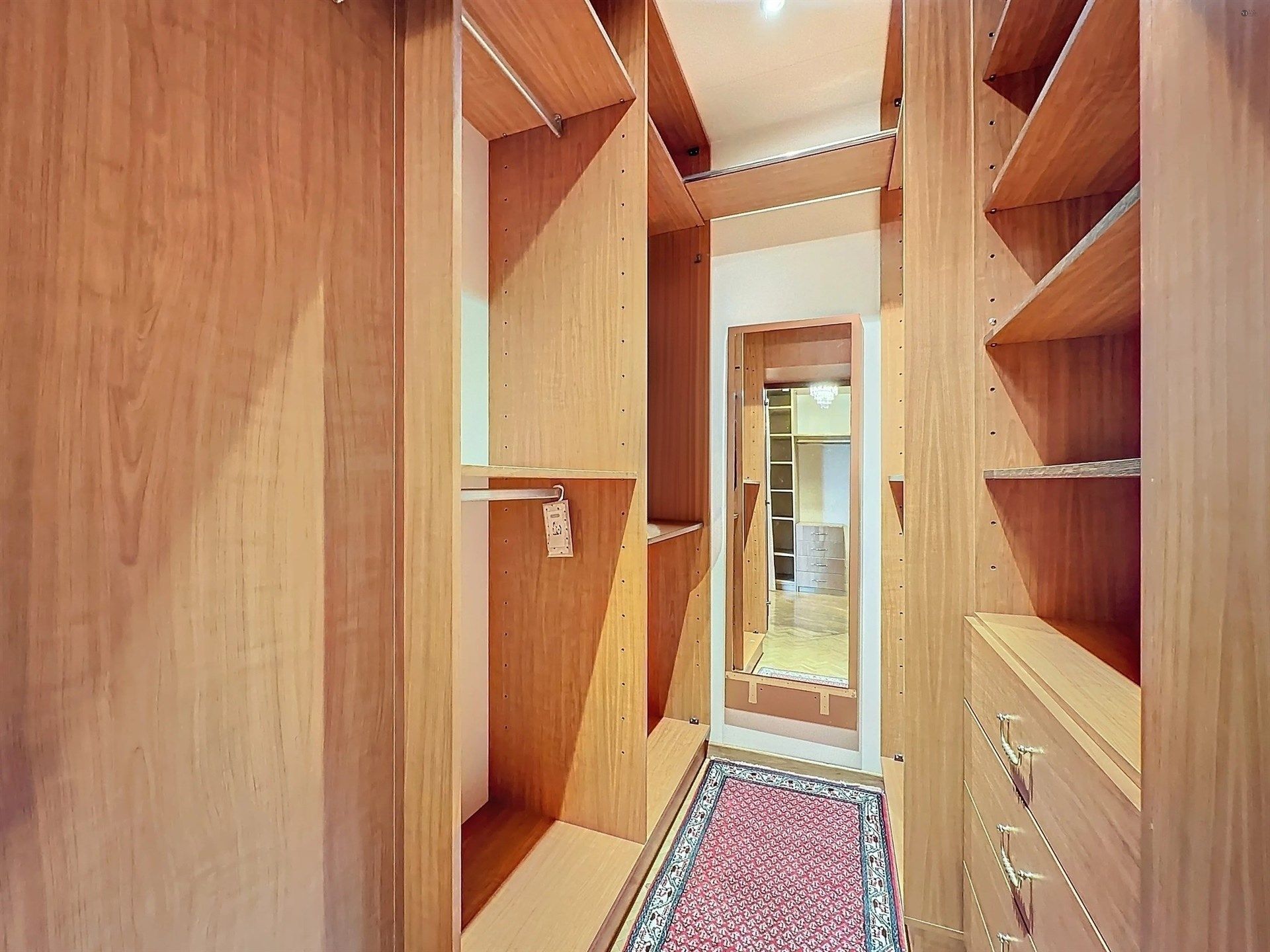 ruime villa met mogelijkheden op een perceel van 1236m² foto 15