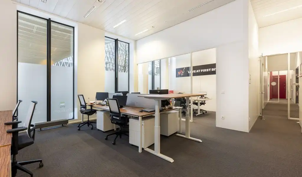 Kantoorruimte te huur in Antwerp Nort Offices vlakbij 't Eilandje foto 3