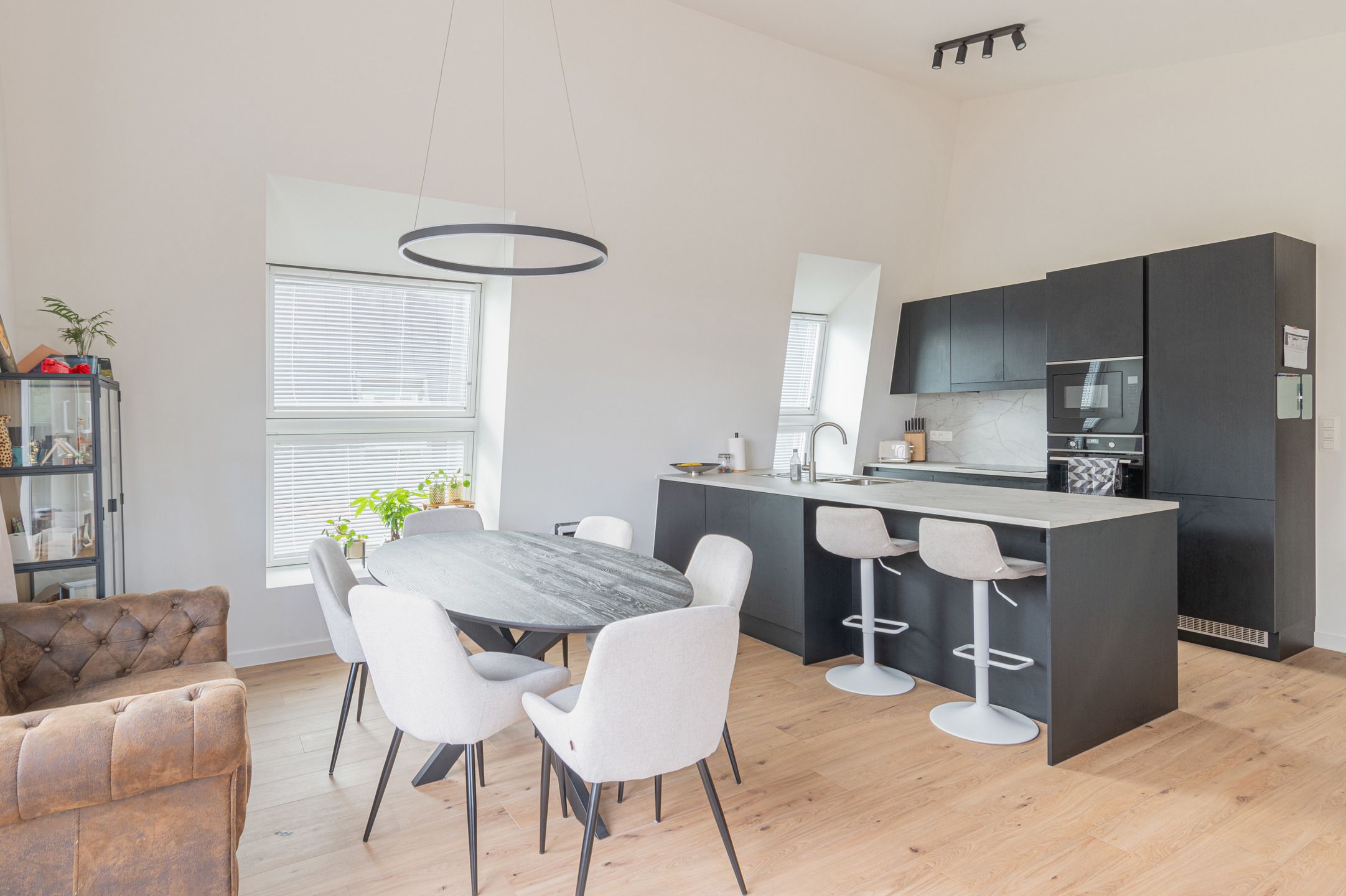 Nieuwbouw dakappartement! foto 5