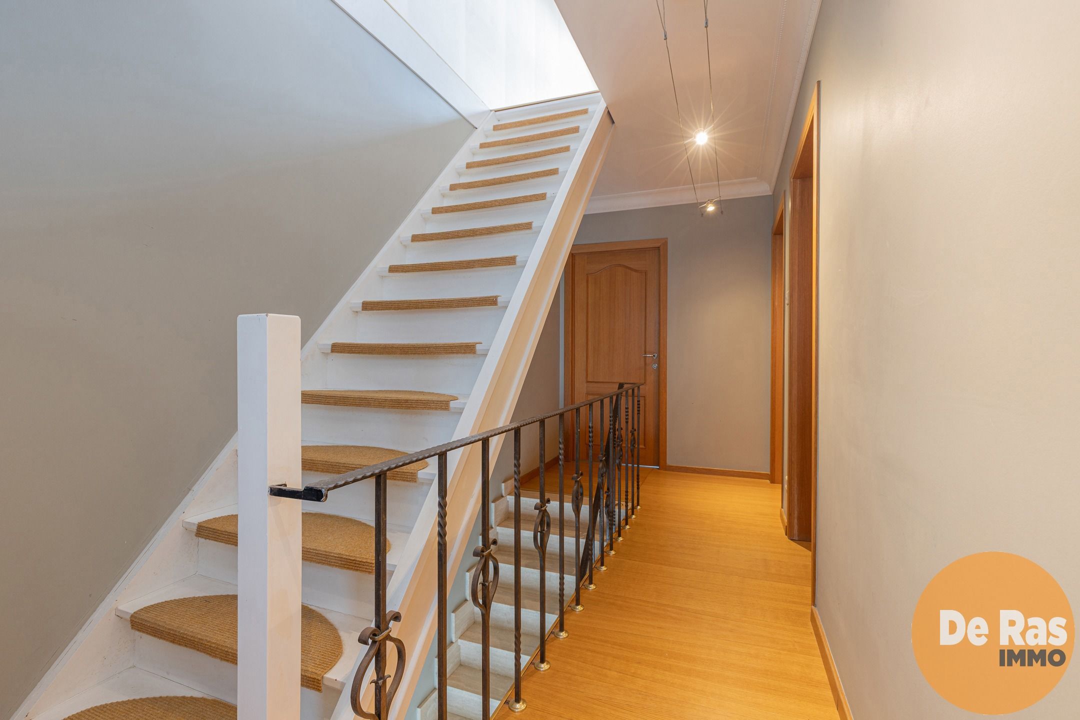  ERONDEGEM- Instapklare woning met grote tuin  foto 17